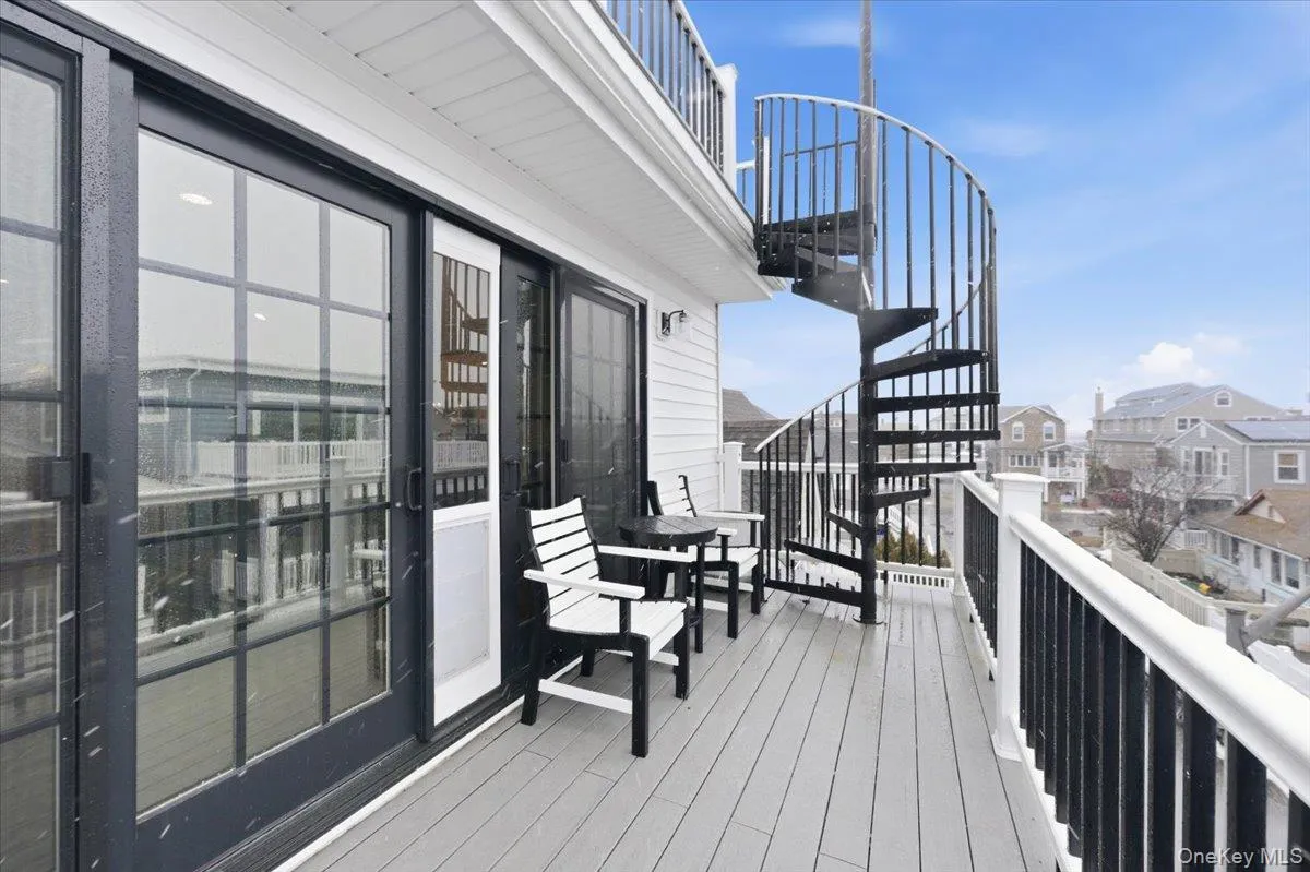 97 Wisconsin Street, Long Beach, NY, 3 Bedrooms Bedrooms, 9 Rooms Rooms,2 BathroomsBathrooms,Residential Lease,For Rent,Wisconsin,0,992659 97 Wisconsin Street, Long Beach, NY, 3 Bedrooms Bedrooms, 9 Rooms Rooms,2 BathroomsBathrooms,Residential Lease,For Rent,Wisconsin,0,992659