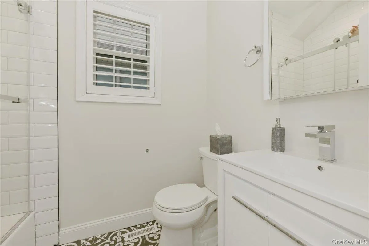 97 Wisconsin Street, Long Beach, NY, 3 Bedrooms Bedrooms, 9 Rooms Rooms,2 BathroomsBathrooms,Residential Lease,For Rent,Wisconsin,0,992659 97 Wisconsin Street, Long Beach, NY, 3 Bedrooms Bedrooms, 9 Rooms Rooms,2 BathroomsBathrooms,Residential Lease,For Rent,Wisconsin,0,992659