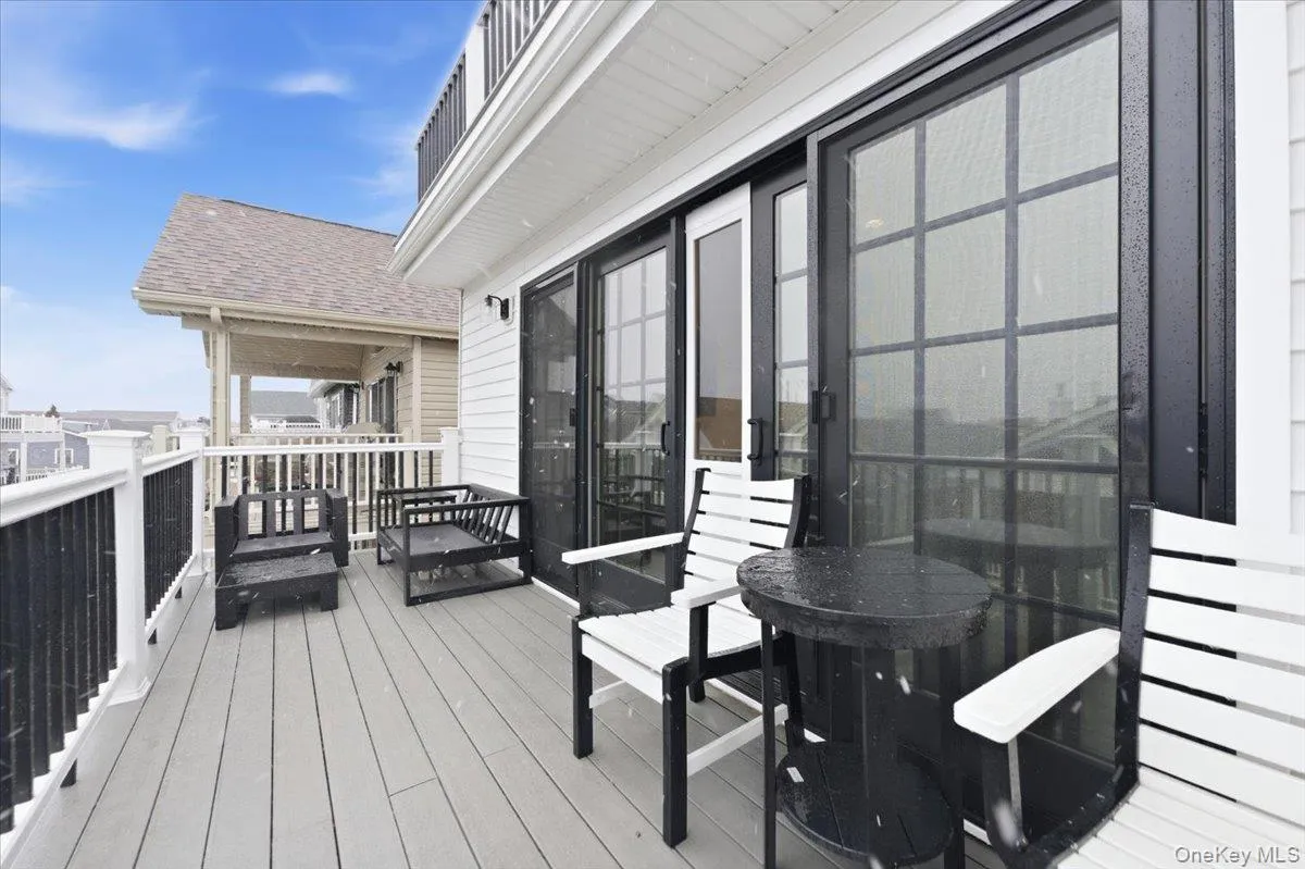 97 Wisconsin Street, Long Beach, NY, 3 Bedrooms Bedrooms, 9 Rooms Rooms,2 BathroomsBathrooms,Residential Lease,For Rent,Wisconsin,0,992659 97 Wisconsin Street, Long Beach, NY, 3 Bedrooms Bedrooms, 9 Rooms Rooms,2 BathroomsBathrooms,Residential Lease,For Rent,Wisconsin,0,992659