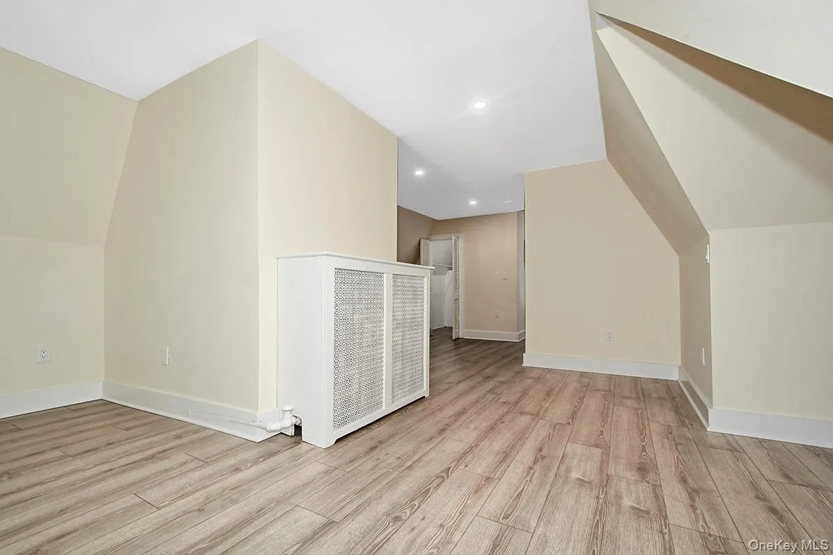 Bedroom area on the left, wide enough for a queen bed Bedroom area on the left, wide enough for a queen bed