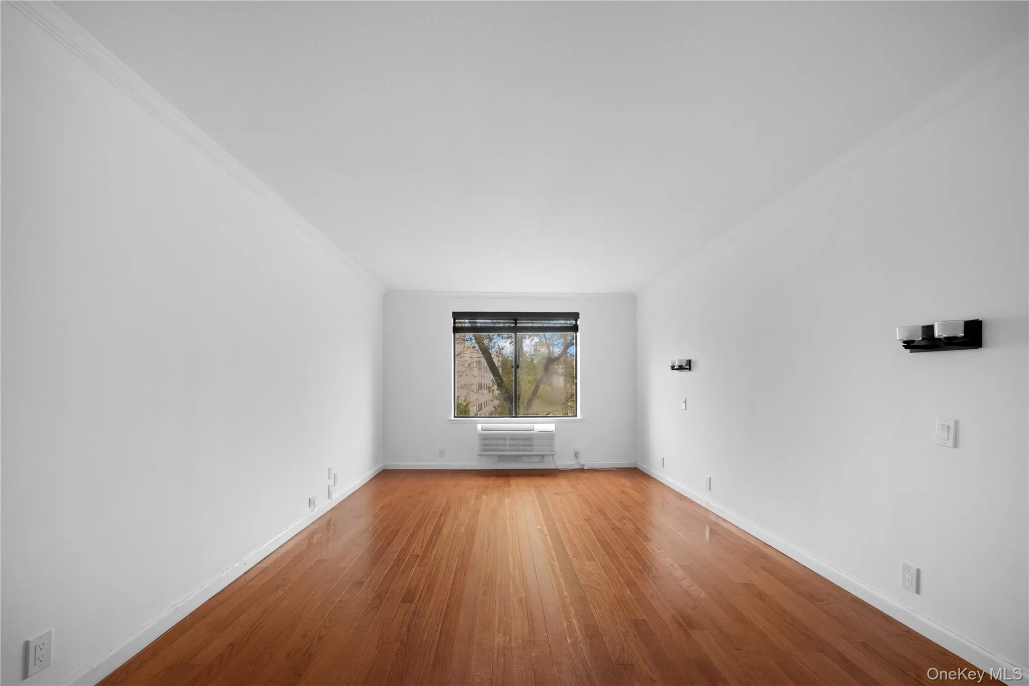 141 Great Neck Road, North Hempstead, NY, 2 Bedrooms Bedrooms, 5 Rooms Rooms,1 BathroomBathrooms,Residential Lease,For Rent,Great Neck,0,992670 141 Great Neck Road, North Hempstead, NY, 2 Bedrooms Bedrooms, 5 Rooms Rooms,1 BathroomBathrooms,Residential Lease,For Rent,Great Neck,0,992670