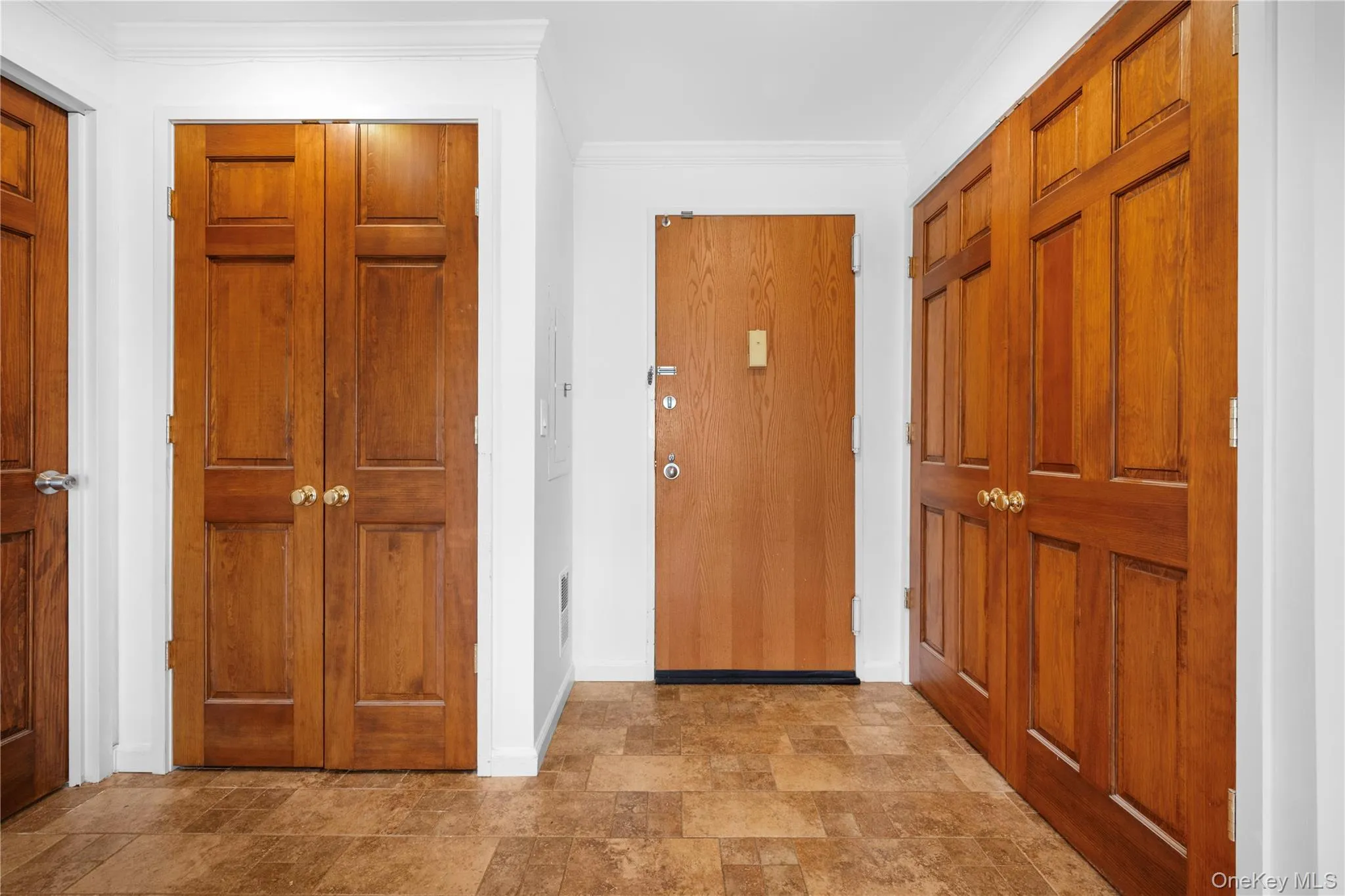 141 Great Neck Road, North Hempstead, NY, 2 Bedrooms Bedrooms, 5 Rooms Rooms,1 BathroomBathrooms,Residential Lease,For Rent,Great Neck,0,992670 141 Great Neck Road, North Hempstead, NY, 2 Bedrooms Bedrooms, 5 Rooms Rooms,1 BathroomBathrooms,Residential Lease,For Rent,Great Neck,0,992670