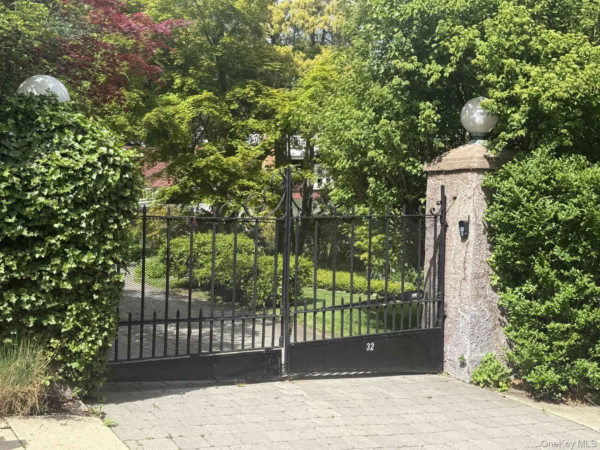 32 Laveta Place, Orangetown, NY, 4 Bedrooms Bedrooms, 9 Rooms Rooms,4 BathroomsBathrooms,Residential,For Rent,Laveta,0,992676 32 Laveta Place, Orangetown, NY, 4 Bedrooms Bedrooms, 9 Rooms Rooms,4 BathroomsBathrooms,Residential,For Rent,Laveta,0,992676