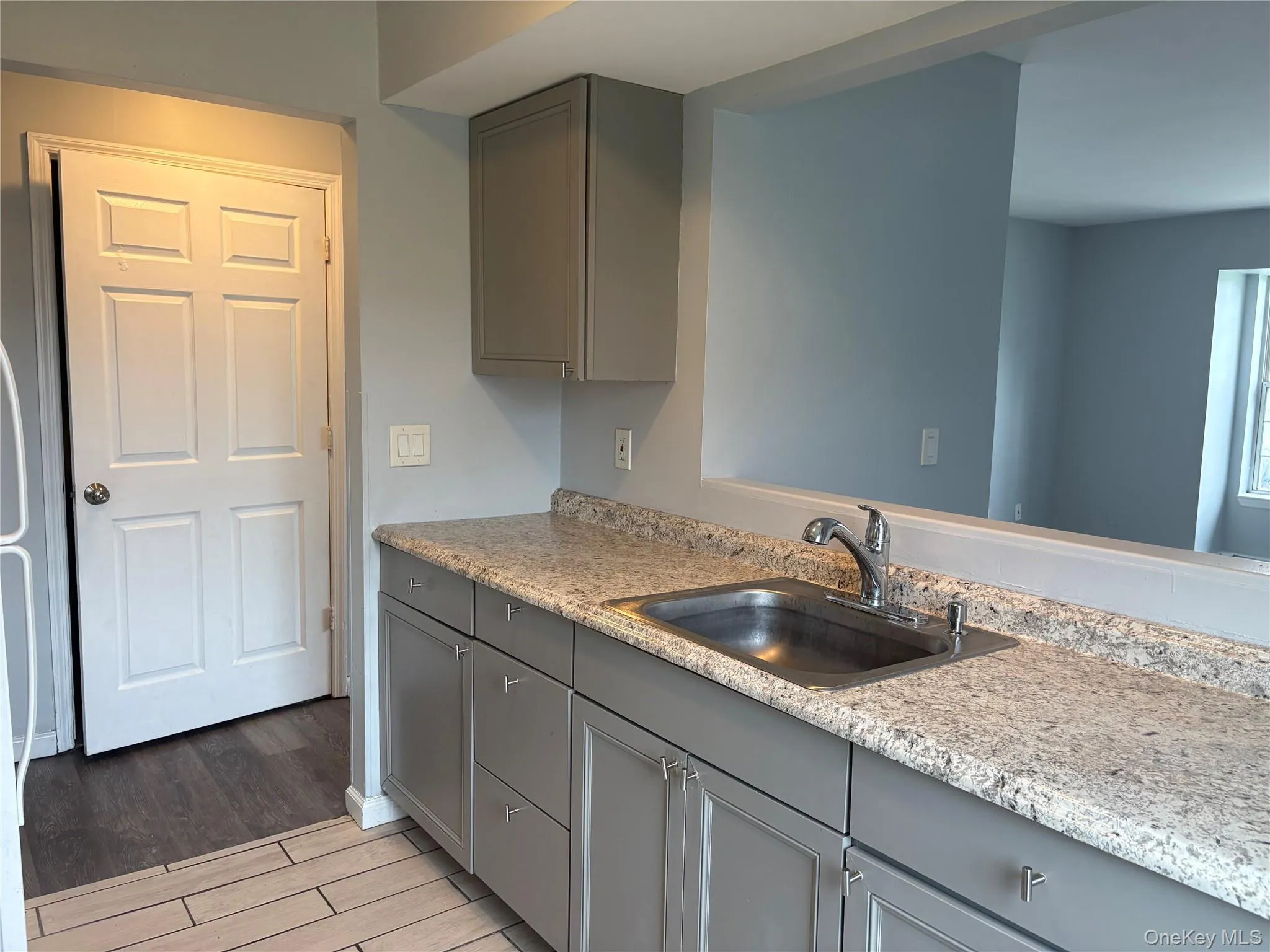 32 Palmer Avenue, Middletown, NY, 2 Bedrooms Bedrooms, 5 Rooms Rooms,1 BathroomBathrooms,Residential Lease,For Rent,Palmer,0,992680 32 Palmer Avenue, Middletown, NY, 2 Bedrooms Bedrooms, 5 Rooms Rooms,1 BathroomBathrooms,Residential Lease,For Rent,Palmer,0,992680