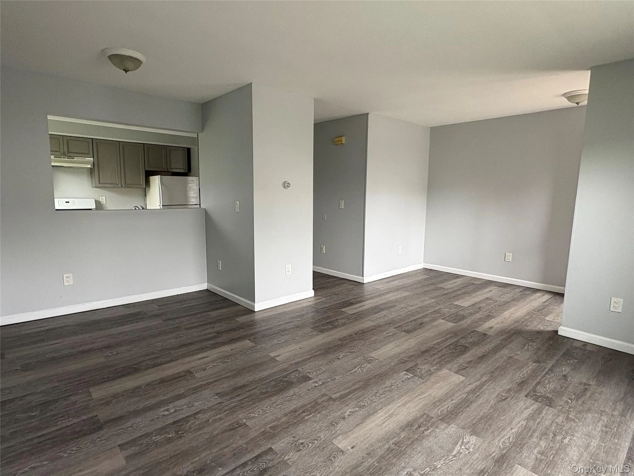 32 Palmer Avenue, Middletown, NY, 2 Bedrooms Bedrooms, 5 Rooms Rooms,1 BathroomBathrooms,Residential Lease,For Rent,Palmer,0,992680 32 Palmer Avenue, Middletown, NY, 2 Bedrooms Bedrooms, 5 Rooms Rooms,1 BathroomBathrooms,Residential Lease,For Rent,Palmer,0,992680