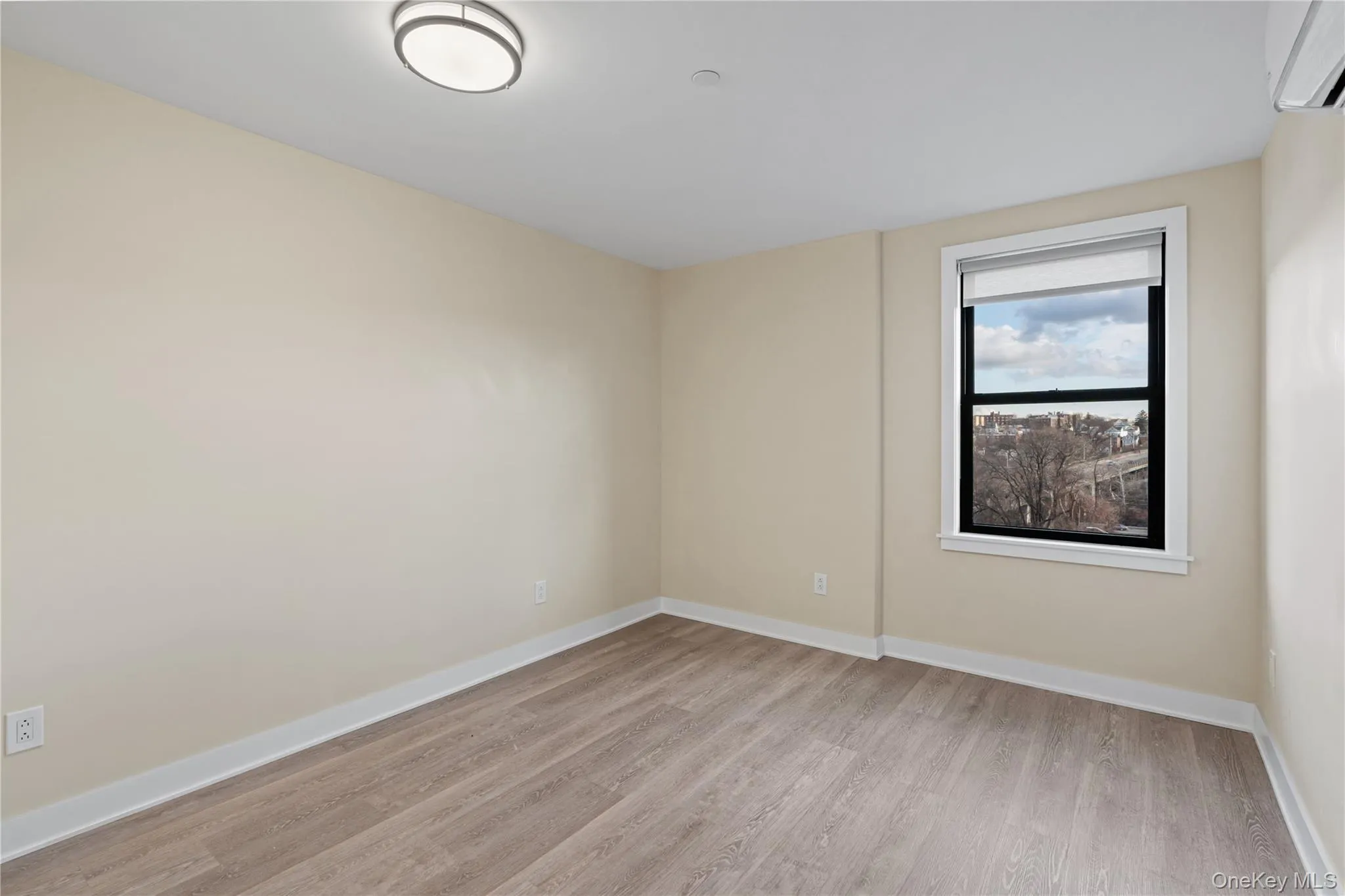 135 Wakefield Avenue, Yonkers, NY, 2 Bedrooms Bedrooms, 5 Rooms Rooms,1 BathroomBathrooms,Residential Lease,For Rent,Wakefield,0,992694 135 Wakefield Avenue, Yonkers, NY, 2 Bedrooms Bedrooms, 5 Rooms Rooms,1 BathroomBathrooms,Residential Lease,For Rent,Wakefield,0,992694