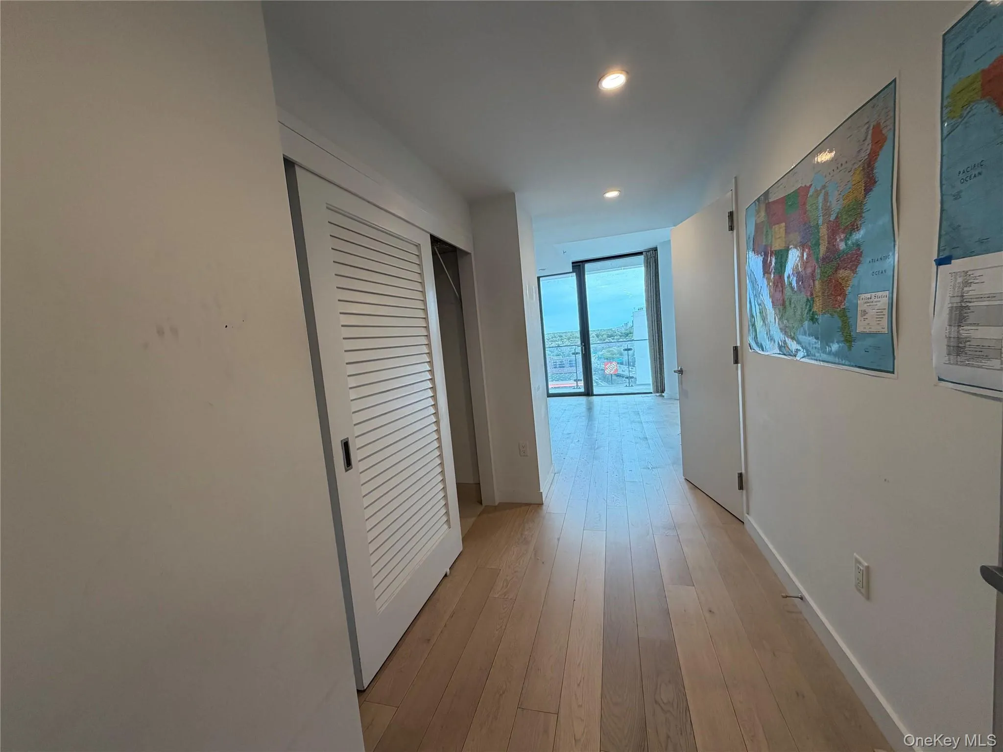 131-01 40th Road, New York, NY, 1 Bedroom Bedrooms, 3 Rooms Rooms,1 BathroomBathrooms,Residential Lease,For Rent,40th,0,992695 131-01 40th Road, New York, NY, 1 Bedroom Bedrooms, 3 Rooms Rooms,1 BathroomBathrooms,Residential Lease,For Rent,40th,0,992695