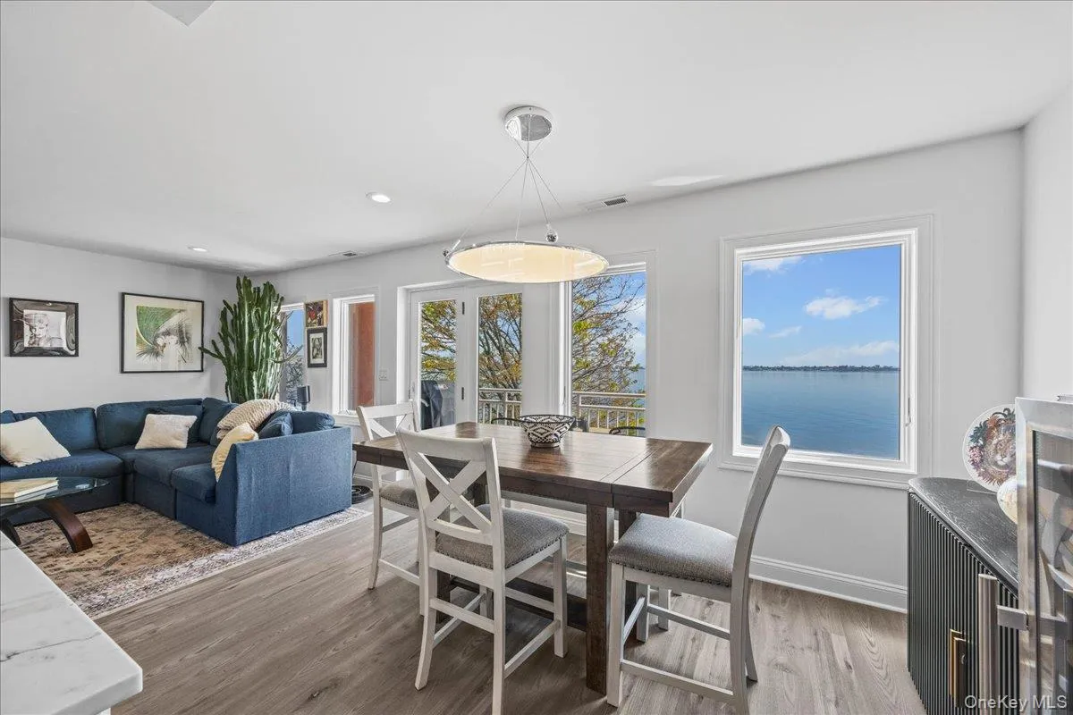 852 Dean Avenue, New York, NY, 3 Bedrooms Bedrooms, 6 Rooms Rooms,2 BathroomsBathrooms,Residential Sale,For Rent,Dean,0,992710 852 Dean Avenue, New York, NY, 3 Bedrooms Bedrooms, 6 Rooms Rooms,2 BathroomsBathrooms,Residential Sale,For Rent,Dean,0,992710