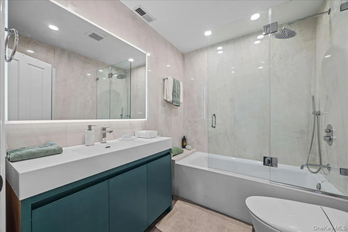 852 Dean Avenue, New York, NY, 3 Bedrooms Bedrooms, 6 Rooms Rooms,2 BathroomsBathrooms,Residential Sale,For Rent,Dean,0,992710 852 Dean Avenue, New York, NY, 3 Bedrooms Bedrooms, 6 Rooms Rooms,2 BathroomsBathrooms,Residential Sale,For Rent,Dean,0,992710