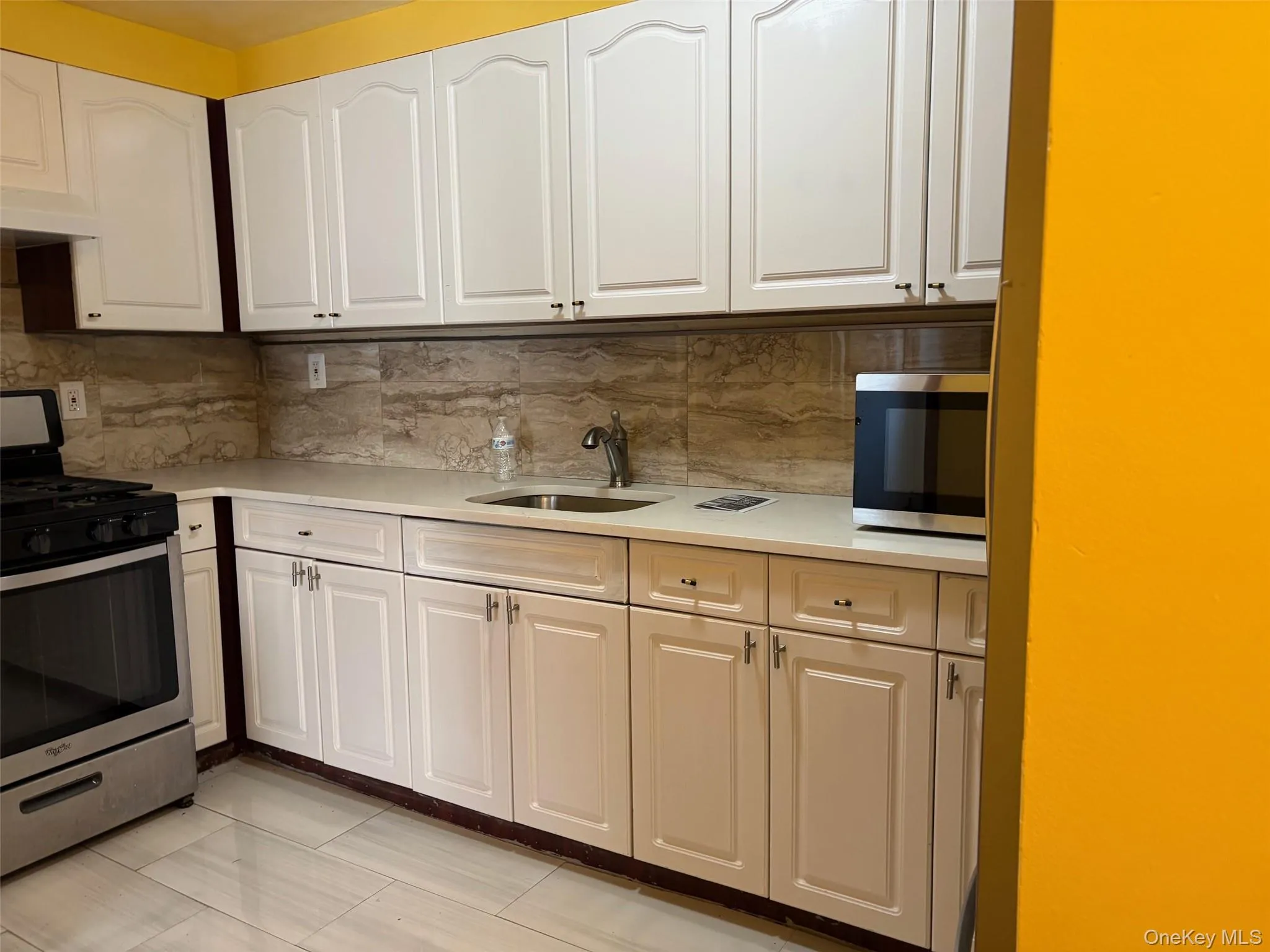 14519 220th Street, New York, NY, 3 Bedrooms Bedrooms, 6 Rooms Rooms,2 BathroomsBathrooms,Residential Lease,For Rent,220th,0,992718 14519 220th Street, New York, NY, 3 Bedrooms Bedrooms, 6 Rooms Rooms,2 BathroomsBathrooms,Residential Lease,For Rent,220th,0,992718