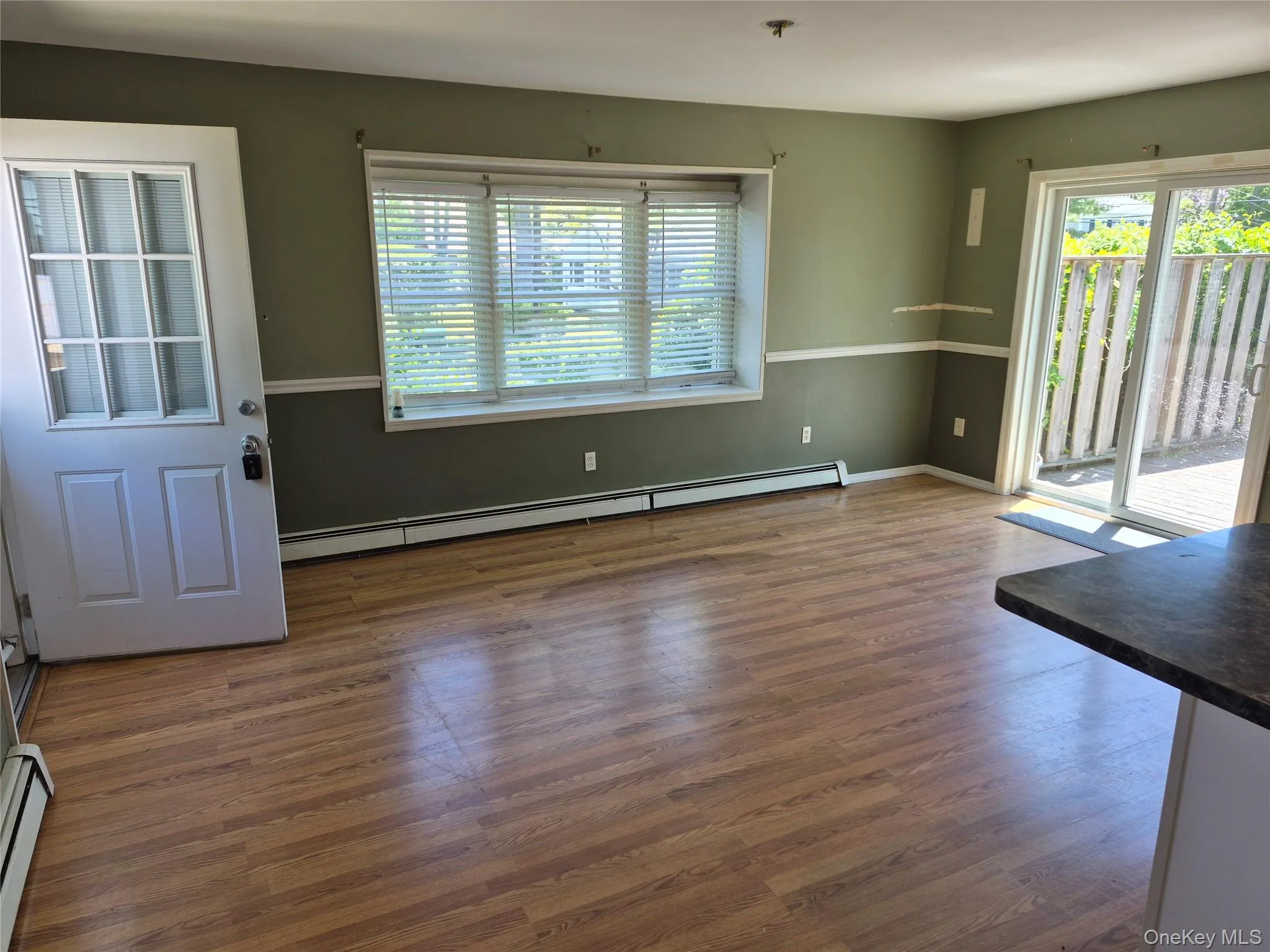 24 Lavender Road, Brookhaven, NY, 3 Bedrooms Bedrooms, 7 Rooms Rooms,2 BathroomsBathrooms,Residential,For Rent,Lavender,0,992722 24 Lavender Road, Brookhaven, NY, 3 Bedrooms Bedrooms, 7 Rooms Rooms,2 BathroomsBathrooms,Residential,For Rent,Lavender,0,992722