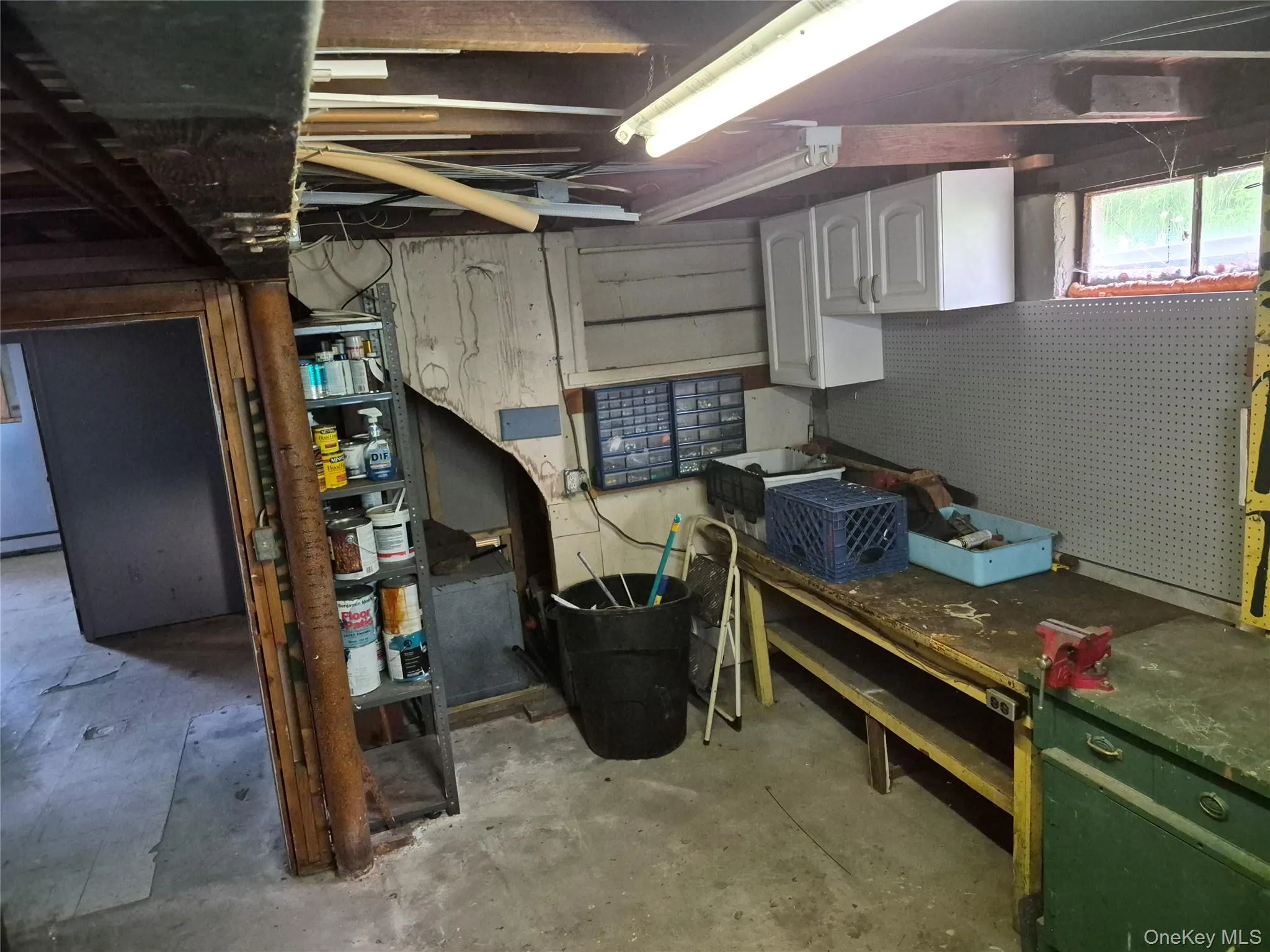 24 Lavender Road, Brookhaven, NY, 3 Bedrooms Bedrooms, 7 Rooms Rooms,2 BathroomsBathrooms,Residential,For Rent,Lavender,0,992722 24 Lavender Road, Brookhaven, NY, 3 Bedrooms Bedrooms, 7 Rooms Rooms,2 BathroomsBathrooms,Residential,For Rent,Lavender,0,992722