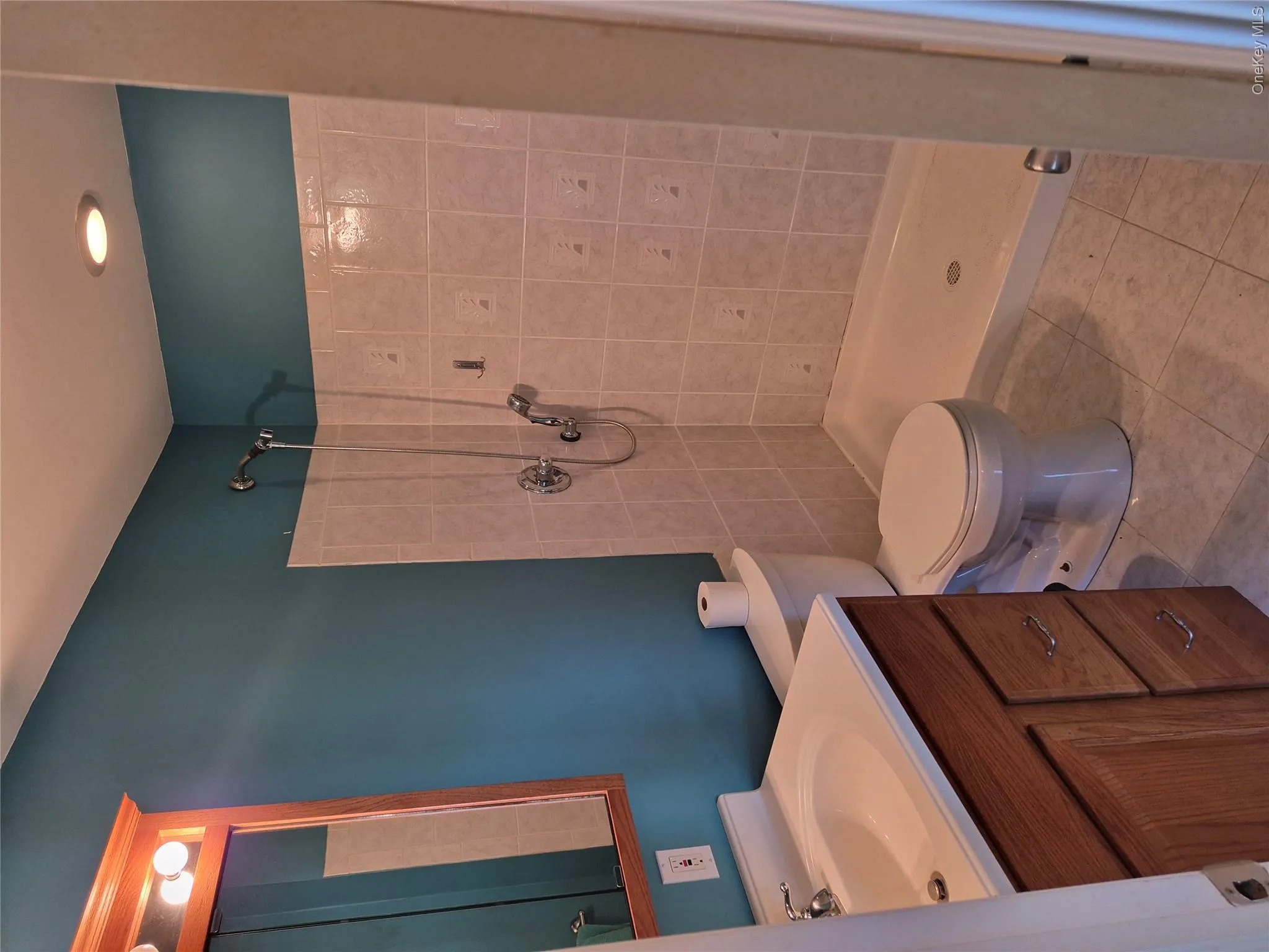 24 Lavender Road, Brookhaven, NY, 3 Bedrooms Bedrooms, 7 Rooms Rooms,2 BathroomsBathrooms,Residential,For Rent,Lavender,0,992722 24 Lavender Road, Brookhaven, NY, 3 Bedrooms Bedrooms, 7 Rooms Rooms,2 BathroomsBathrooms,Residential,For Rent,Lavender,0,992722