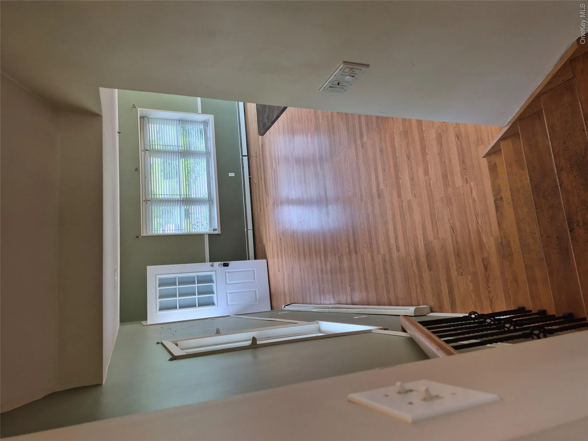 24 Lavender Road, Brookhaven, NY, 3 Bedrooms Bedrooms, 7 Rooms Rooms,2 BathroomsBathrooms,Residential,For Rent,Lavender,0,992722 24 Lavender Road, Brookhaven, NY, 3 Bedrooms Bedrooms, 7 Rooms Rooms,2 BathroomsBathrooms,Residential,For Rent,Lavender,0,992722