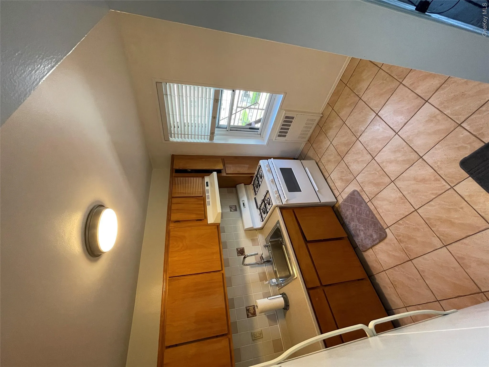 370 Westchester Avenue, Rye Town, NY, 2 Rooms Rooms,1 BathroomBathrooms,Residential Lease,For Rent,Westchester,0,992725 370 Westchester Avenue, Rye Town, NY, 2 Rooms Rooms,1 BathroomBathrooms,Residential Lease,For Rent,Westchester,0,992725