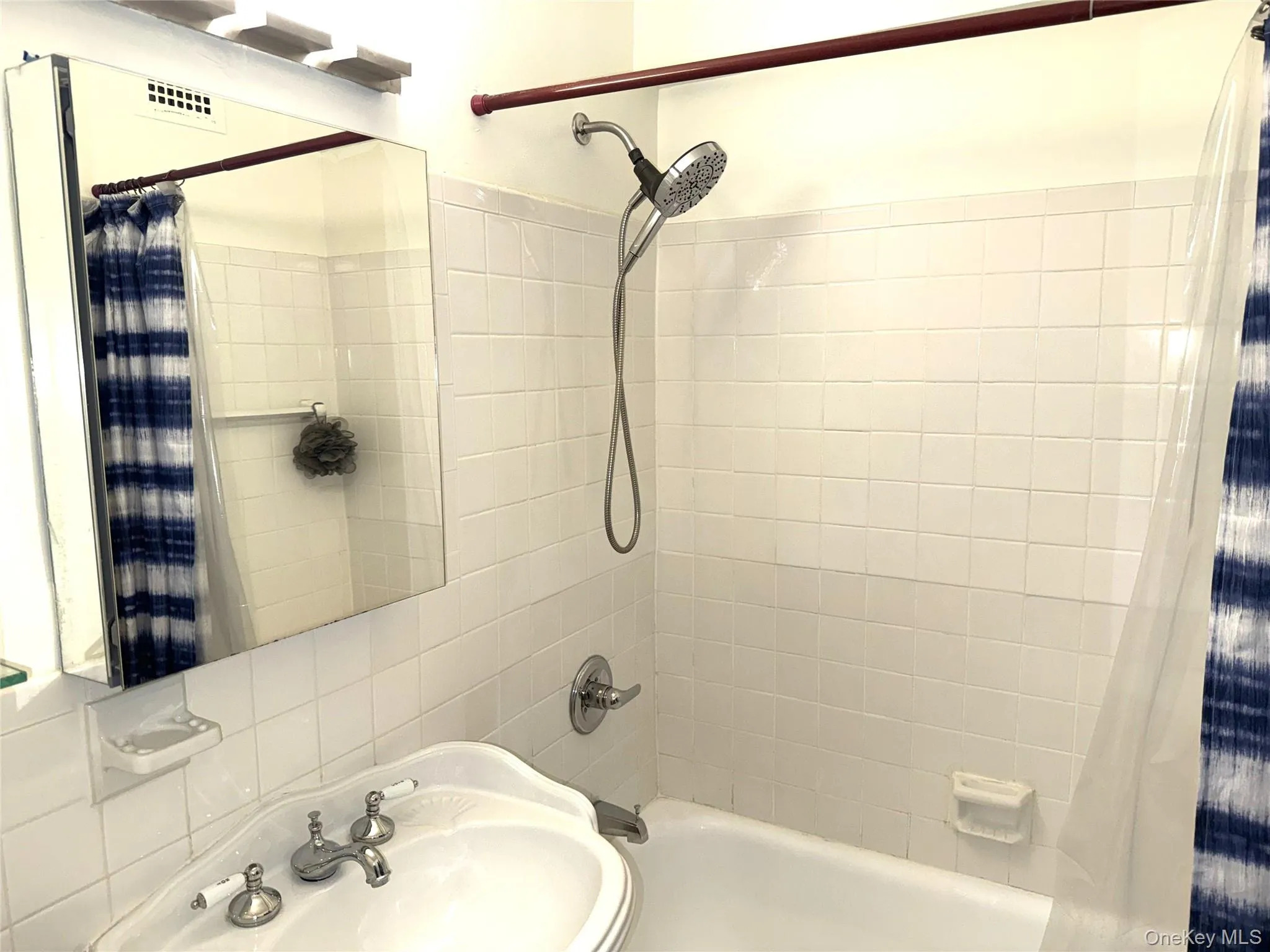 370 Westchester Avenue, Rye Town, NY, 2 Rooms Rooms,1 BathroomBathrooms,Residential Lease,For Rent,Westchester,0,992725 370 Westchester Avenue, Rye Town, NY, 2 Rooms Rooms,1 BathroomBathrooms,Residential Lease,For Rent,Westchester,0,992725