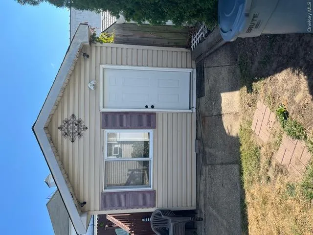 82 Westcott Street, Hempstead, NY, 4 Bedrooms Bedrooms, 6 Rooms Rooms,2 BathroomsBathrooms,Residential,For Rent,Westcott,0,992735 82 Westcott Street, Hempstead, NY, 4 Bedrooms Bedrooms, 6 Rooms Rooms,2 BathroomsBathrooms,Residential,For Rent,Westcott,0,992735