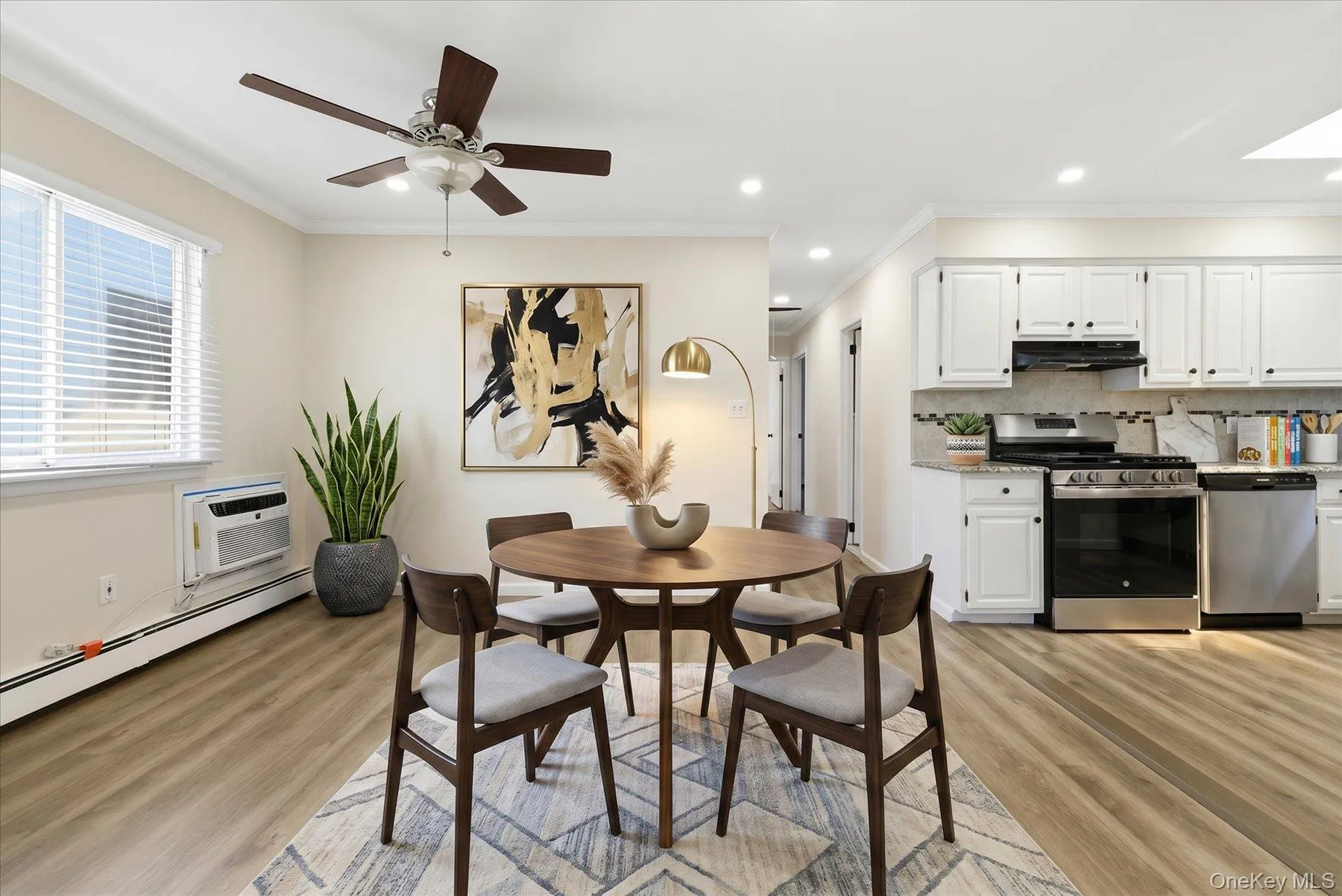 449 Market Street, Long Beach, NY, 3 Bedrooms Bedrooms, 6 Rooms Rooms,1 BathroomBathrooms,Residential Lease,For Rent,Market,0,992738 449 Market Street, Long Beach, NY, 3 Bedrooms Bedrooms, 6 Rooms Rooms,1 BathroomBathrooms,Residential Lease,For Rent,Market,0,992738