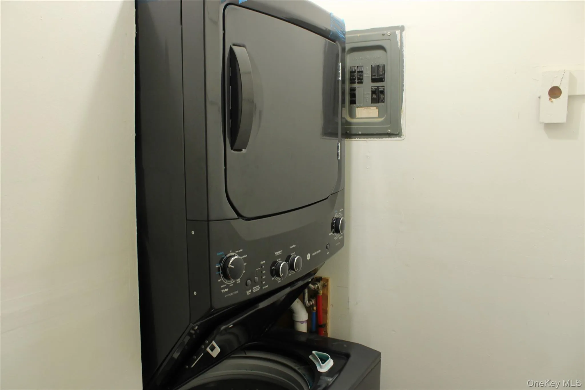 8 Fishkill Glen Drive, Fishkill, NY, 1 Bedroom Bedrooms, ,1 BathroomBathrooms,Residential Lease,For Rent,Fishkill Glen,0,992760 8 Fishkill Glen Drive, Fishkill, NY, 1 Bedroom Bedrooms, ,1 BathroomBathrooms,Residential Lease,For Rent,Fishkill Glen,0,992760