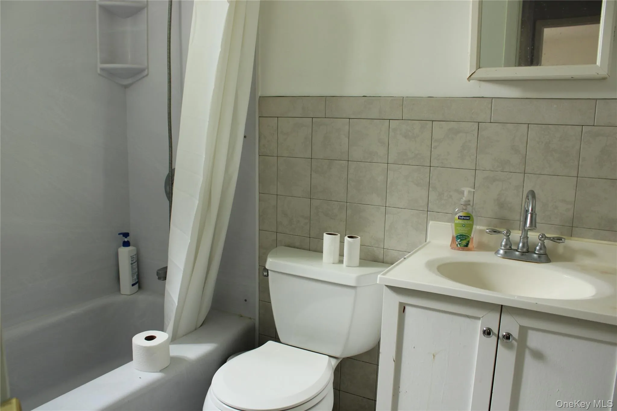 8 Fishkill Glen Drive, Fishkill, NY, 1 Bedroom Bedrooms, ,1 BathroomBathrooms,Residential Lease,For Rent,Fishkill Glen,0,992760 8 Fishkill Glen Drive, Fishkill, NY, 1 Bedroom Bedrooms, ,1 BathroomBathrooms,Residential Lease,For Rent,Fishkill Glen,0,992760