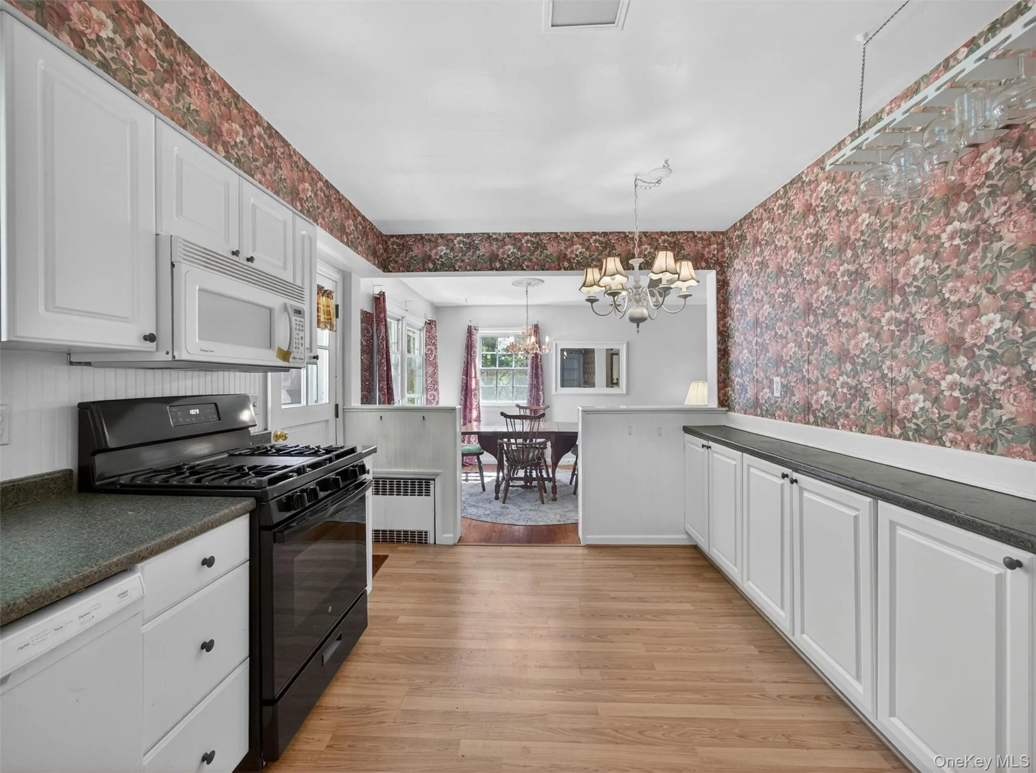 56 Oak Road, Clarkstown, NY, 4 Bedrooms Bedrooms, 11 Rooms Rooms,2 BathroomsBathrooms,Residential,For Rent,Oak,0,992766 56 Oak Road, Clarkstown, NY, 4 Bedrooms Bedrooms, 11 Rooms Rooms,2 BathroomsBathrooms,Residential,For Rent,Oak,0,992766