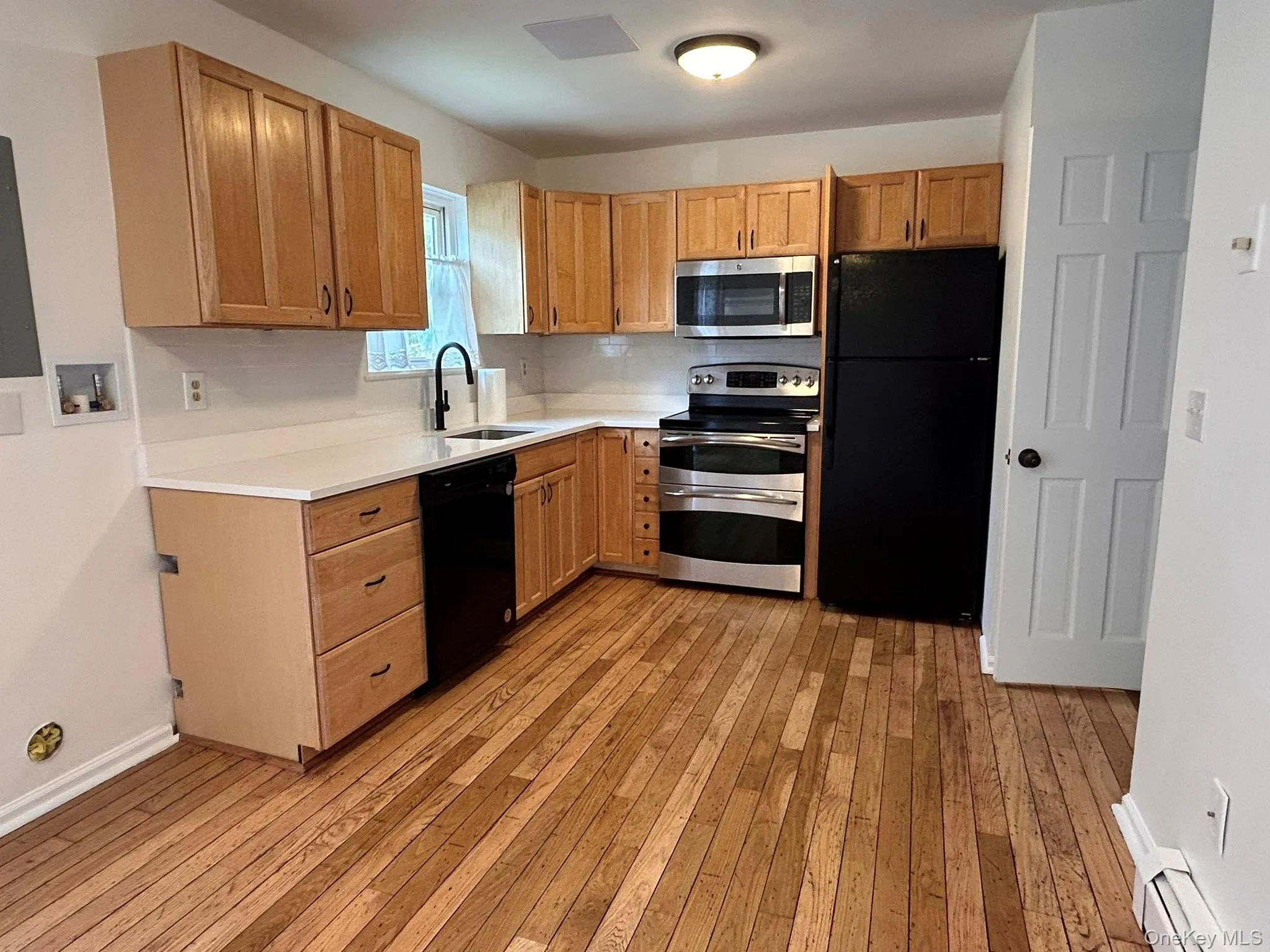 11 The Boulevard, Philipstown, NY, 2 Bedrooms Bedrooms, 6 Rooms Rooms,1 BathroomBathrooms,Residential Lease,For Rent,The,0,992767 11 The Boulevard, Philipstown, NY, 2 Bedrooms Bedrooms, 6 Rooms Rooms,1 BathroomBathrooms,Residential Lease,For Rent,The,0,992767