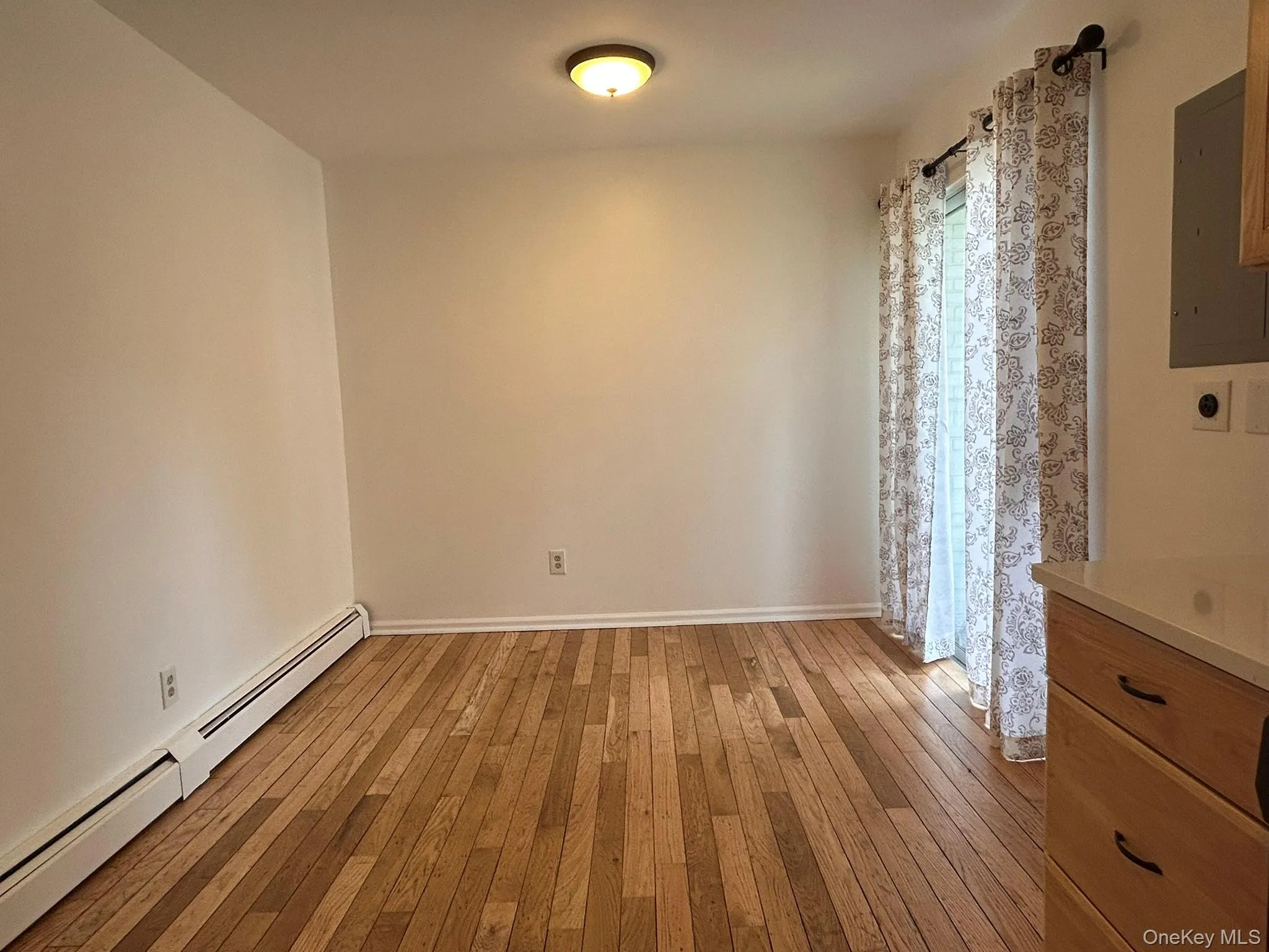11 The Boulevard, Philipstown, NY, 2 Bedrooms Bedrooms, 6 Rooms Rooms,1 BathroomBathrooms,Residential Lease,For Rent,The,0,992767 11 The Boulevard, Philipstown, NY, 2 Bedrooms Bedrooms, 6 Rooms Rooms,1 BathroomBathrooms,Residential Lease,For Rent,The,0,992767