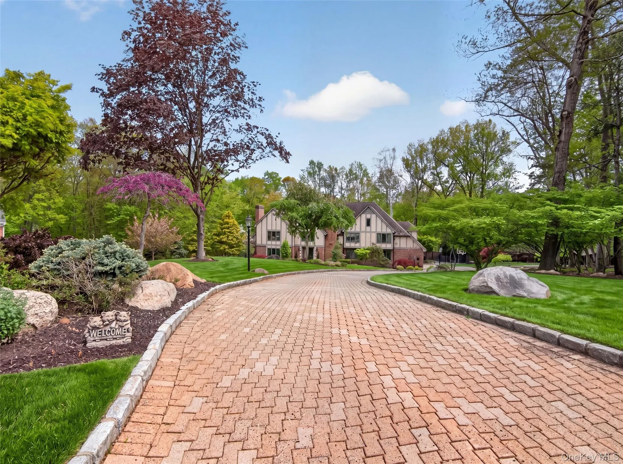 4 Abbey Road, Orangetown, NY, 6 Bedrooms Bedrooms, 20 Rooms Rooms,5 BathroomsBathrooms,Residential,For Rent,Abbey,0,992777 4 Abbey Road, Orangetown, NY, 6 Bedrooms Bedrooms, 20 Rooms Rooms,5 BathroomsBathrooms,Residential,For Rent,Abbey,0,992777