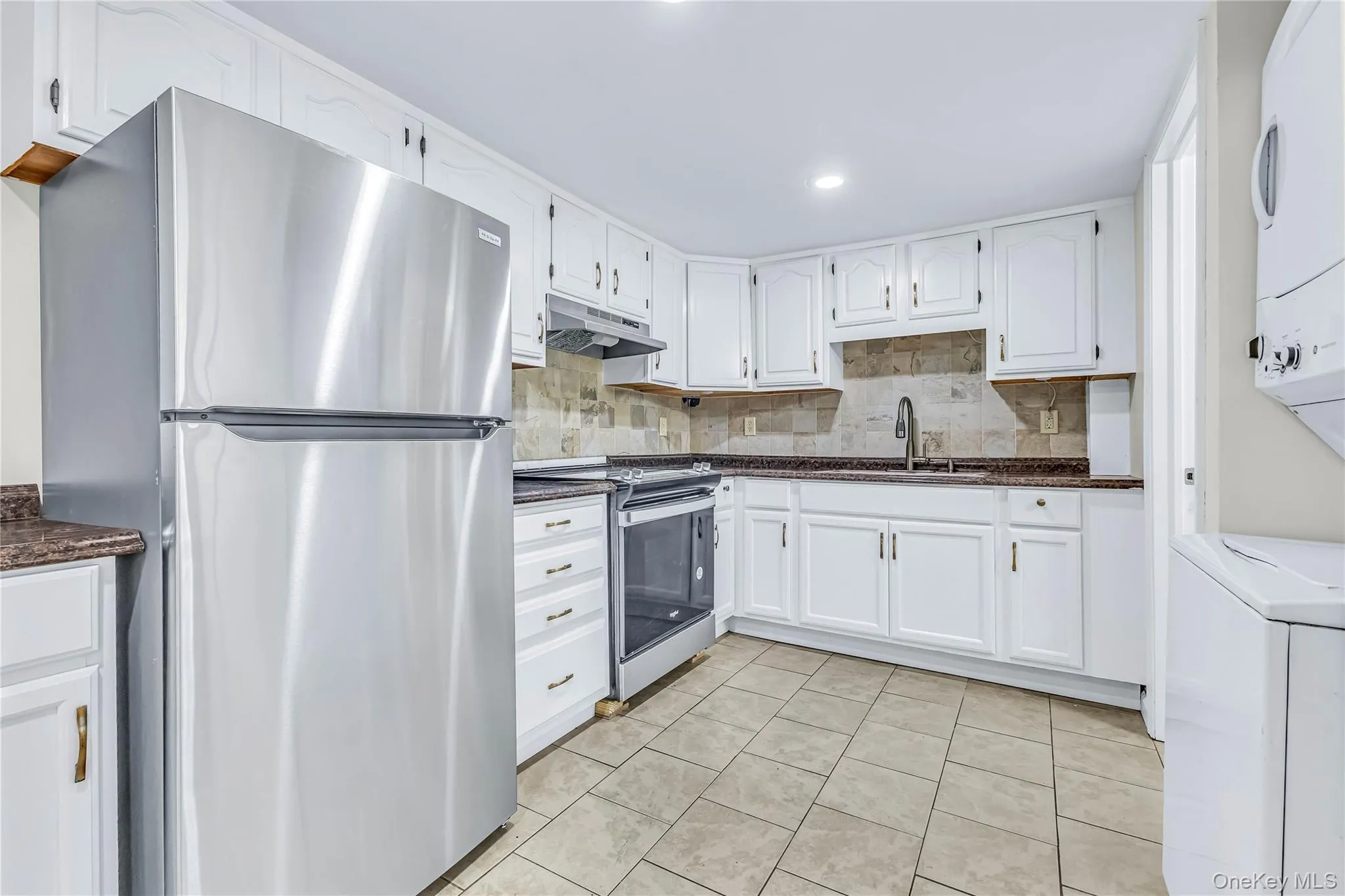44 Somerset Road, Brookhaven, NY, 3 Bedrooms Bedrooms, 5 Rooms Rooms,2 BathroomsBathrooms,Residential,For Rent,Somerset,0,992791 44 Somerset Road, Brookhaven, NY, 3 Bedrooms Bedrooms, 5 Rooms Rooms,2 BathroomsBathrooms,Residential,For Rent,Somerset,0,992791