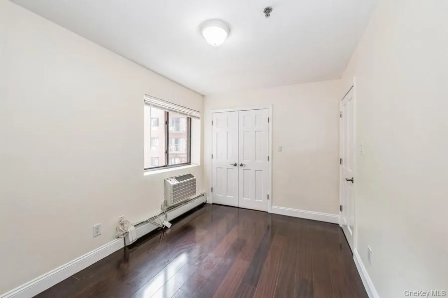 141-16 84th Drive, New York, NY, 2 Bedrooms Bedrooms, 6 Rooms Rooms,2 BathroomsBathrooms,Residential Lease,For Rent,84th,0,992798 141-16 84th Drive, New York, NY, 2 Bedrooms Bedrooms, 6 Rooms Rooms,2 BathroomsBathrooms,Residential Lease,For Rent,84th,0,992798