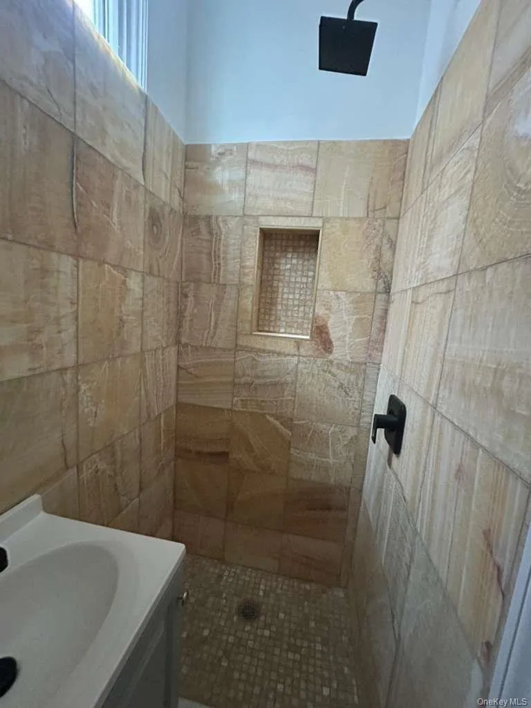 298 Cooper Street, New York, NY, 3 Bedrooms Bedrooms, 5 Rooms Rooms,1 BathroomBathrooms,Residential Lease,For Rent,Cooper,0,992801 298 Cooper Street, New York, NY, 3 Bedrooms Bedrooms, 5 Rooms Rooms,1 BathroomBathrooms,Residential Lease,For Rent,Cooper,0,992801