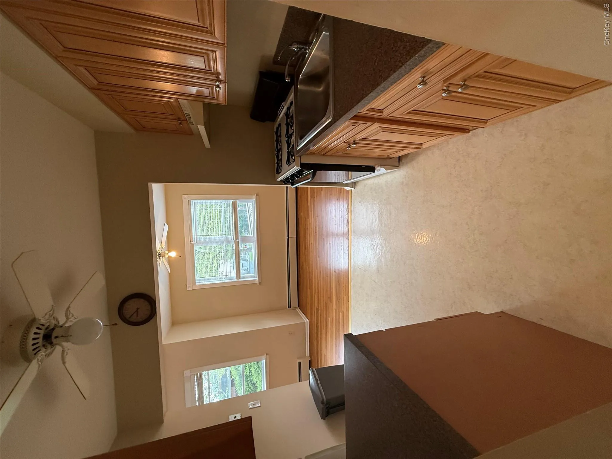 235 Middletown Road, Orangetown, NY, 1 Bedroom Bedrooms, 4 Rooms Rooms,1 BathroomBathrooms,Residential,For Rent,Middletown,0,992814 235 Middletown Road, Orangetown, NY, 1 Bedroom Bedrooms, 4 Rooms Rooms,1 BathroomBathrooms,Residential,For Rent,Middletown,0,992814