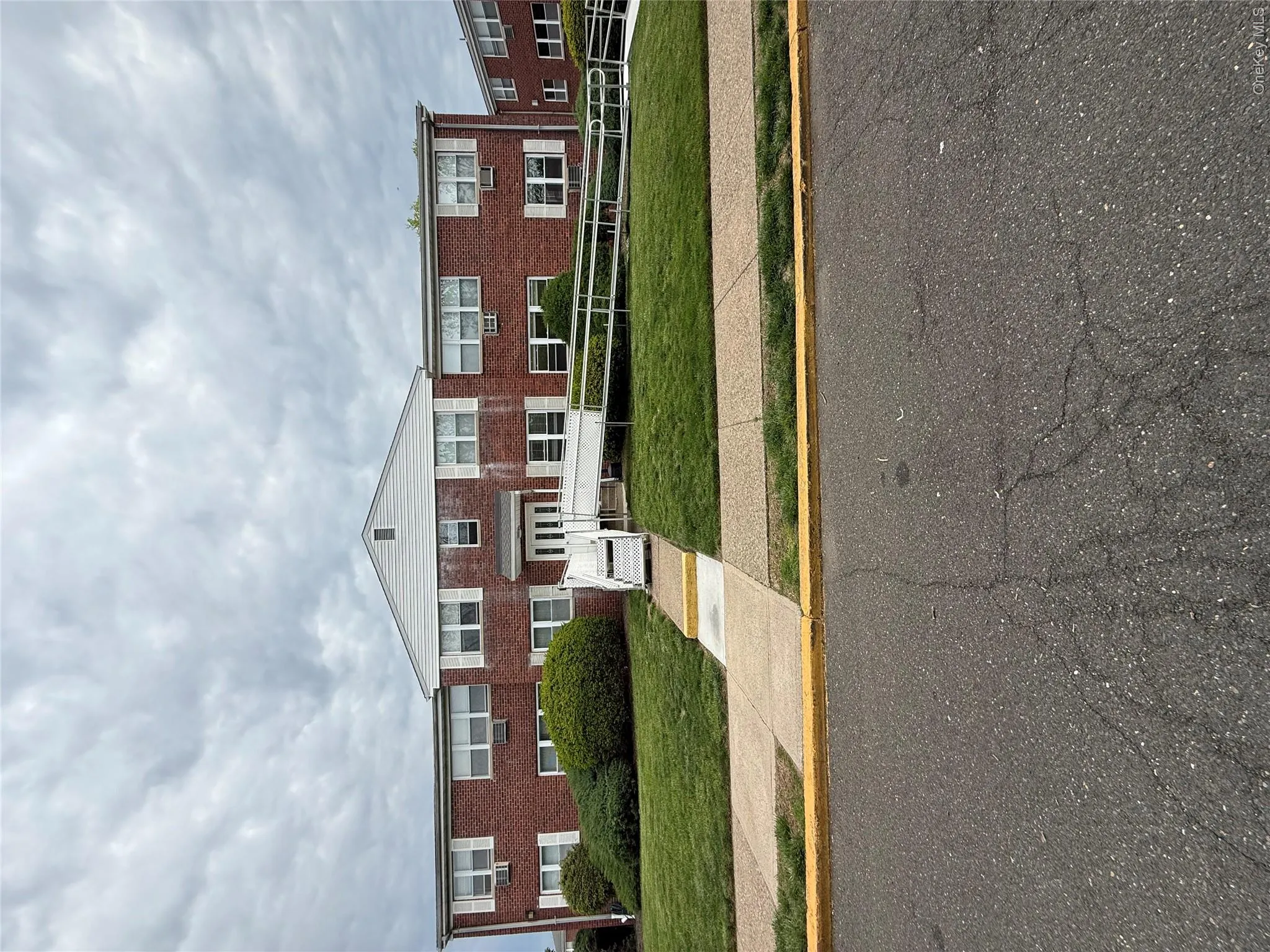 235 Middletown Road, Orangetown, NY, 1 Bedroom Bedrooms, 4 Rooms Rooms,1 BathroomBathrooms,Residential,For Rent,Middletown,0,992814 235 Middletown Road, Orangetown, NY, 1 Bedroom Bedrooms, 4 Rooms Rooms,1 BathroomBathrooms,Residential,For Rent,Middletown,0,992814