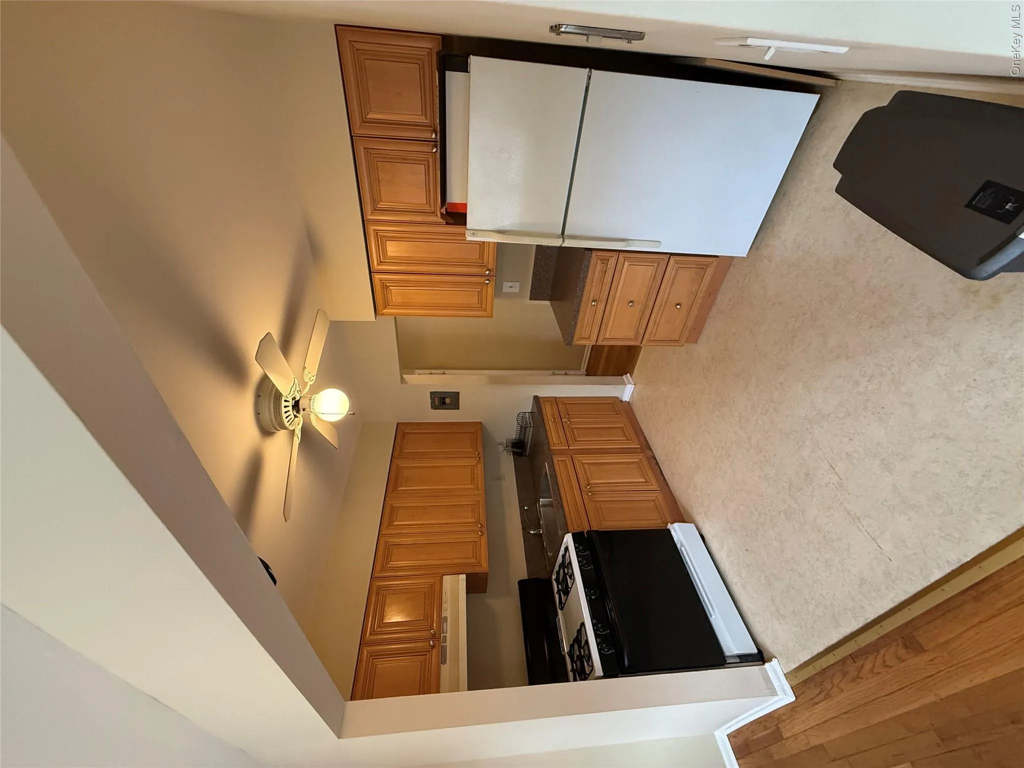 235 Middletown Road, Orangetown, NY, 1 Bedroom Bedrooms, 4 Rooms Rooms,1 BathroomBathrooms,Residential,For Rent,Middletown,0,992814 235 Middletown Road, Orangetown, NY, 1 Bedroom Bedrooms, 4 Rooms Rooms,1 BathroomBathrooms,Residential,For Rent,Middletown,0,992814