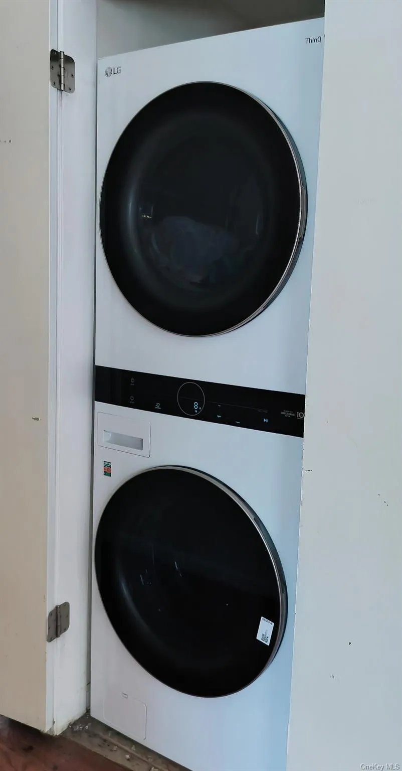 high end was washer dryer in unit high end was washer dryer in unit