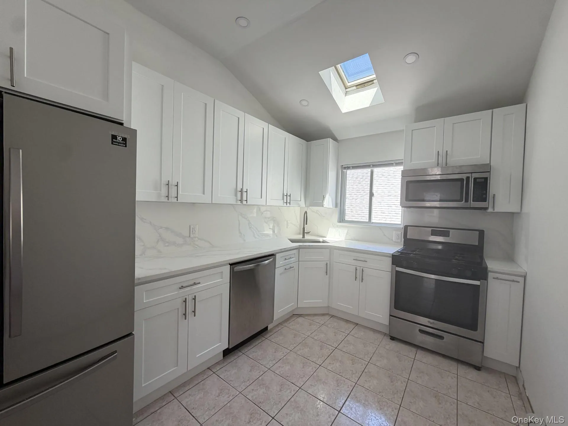 New Kitchen - stainless steel appliances New Kitchen - stainless steel appliances