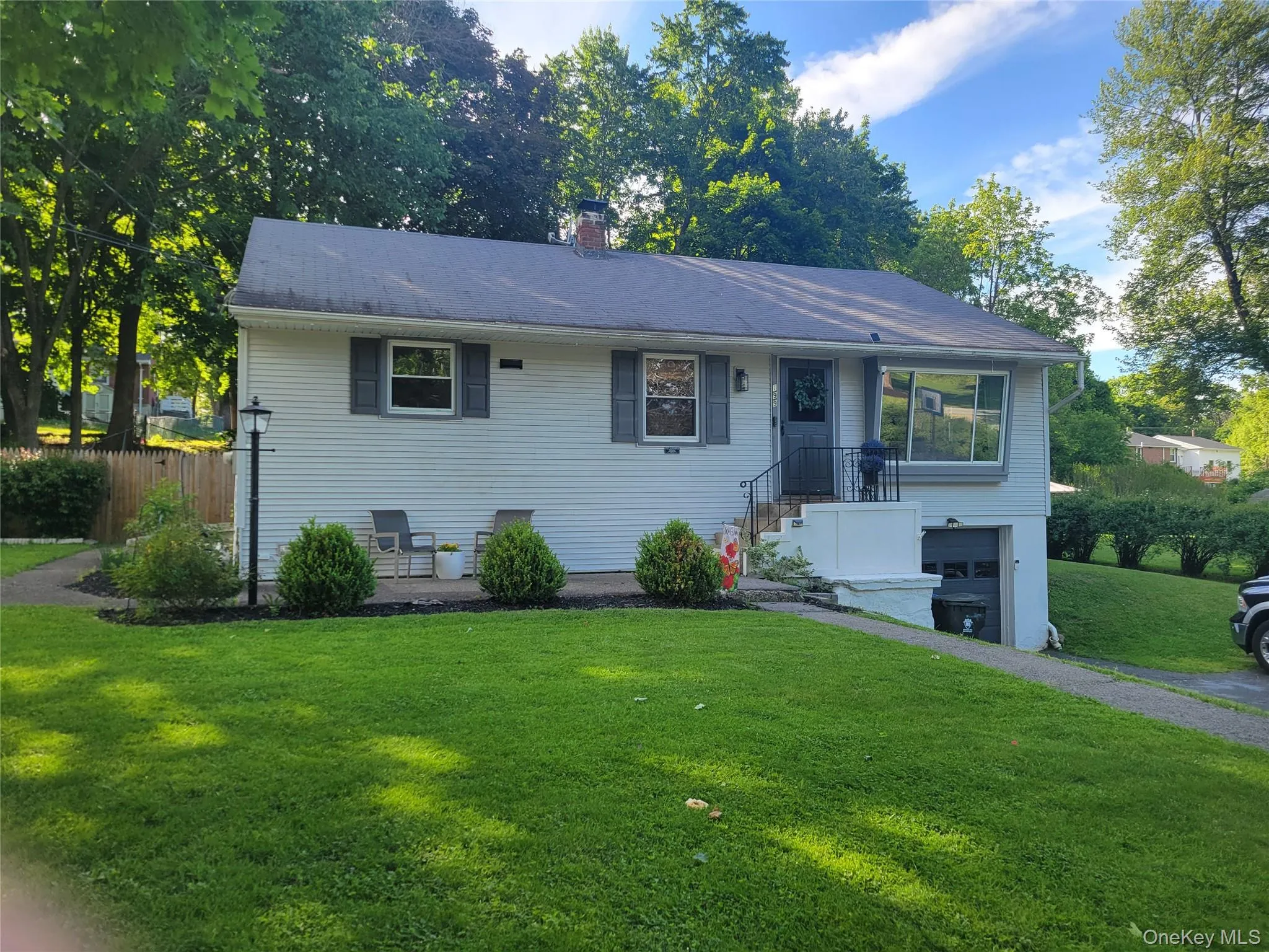 199 Lakeside Road, Newburgh (town), NY, 3 Bedrooms Bedrooms, 6 Rooms Rooms,1 BathroomBathrooms,Residential,For Rent,Lakeside,0,992833 199 Lakeside Road, Newburgh (town), NY, 3 Bedrooms Bedrooms, 6 Rooms Rooms,1 BathroomBathrooms,Residential,For Rent,Lakeside,0,992833