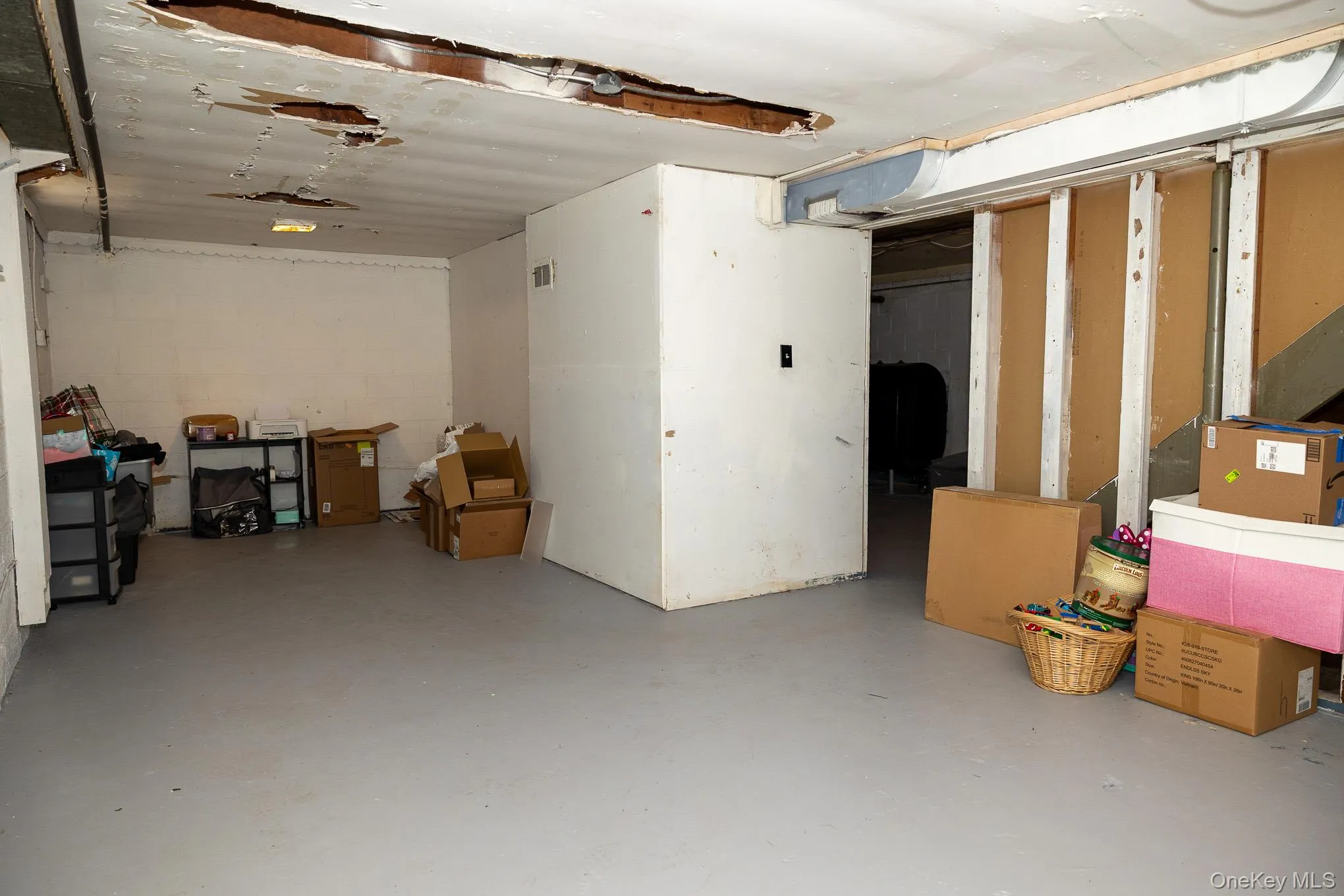 199 Lakeside Road, Newburgh (town), NY, 3 Bedrooms Bedrooms, 6 Rooms Rooms,1 BathroomBathrooms,Residential,For Rent,Lakeside,0,992833 199 Lakeside Road, Newburgh (town), NY, 3 Bedrooms Bedrooms, 6 Rooms Rooms,1 BathroomBathrooms,Residential,For Rent,Lakeside,0,992833