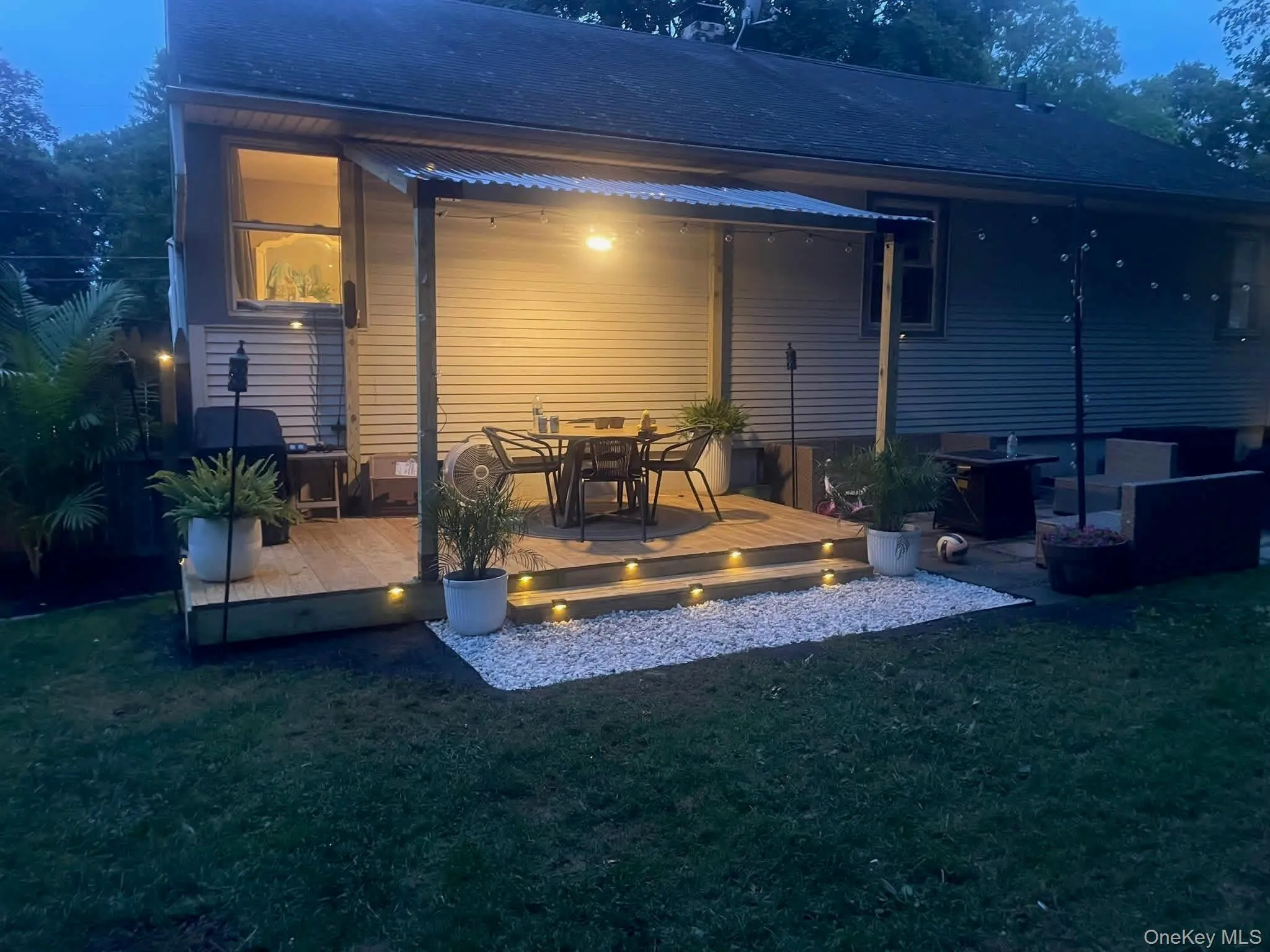 199 Lakeside Road, Newburgh (town), NY, 3 Bedrooms Bedrooms, 6 Rooms Rooms,1 BathroomBathrooms,Residential,For Rent,Lakeside,0,992833 199 Lakeside Road, Newburgh (town), NY, 3 Bedrooms Bedrooms, 6 Rooms Rooms,1 BathroomBathrooms,Residential,For Rent,Lakeside,0,992833