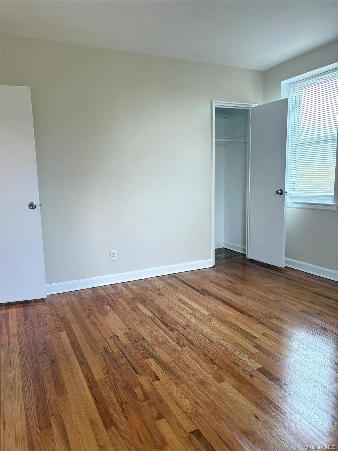 34 Cathedral Avenue, Hempstead, NY, 2 Bedrooms Bedrooms, 4 Rooms Rooms,1 BathroomBathrooms,Residential,For Rent,Cathedral,0,992842 34 Cathedral Avenue, Hempstead, NY, 2 Bedrooms Bedrooms, 4 Rooms Rooms,1 BathroomBathrooms,Residential,For Rent,Cathedral,0,992842
