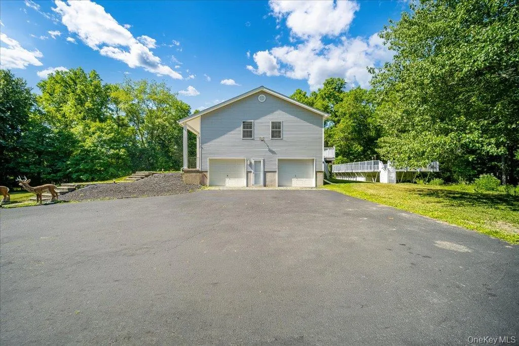 2398 State Route 207, Hamptonburgh, NY, 4 Bedrooms Bedrooms, 8 Rooms Rooms,3 BathroomsBathrooms,Residential,For Rent,State Route 207,0,KEY992857 2398 State Route 207, Hamptonburgh, NY, 4 Bedrooms Bedrooms, 8 Rooms Rooms,3 BathroomsBathrooms,Residential,For Rent,State Route 207,0,KEY992857