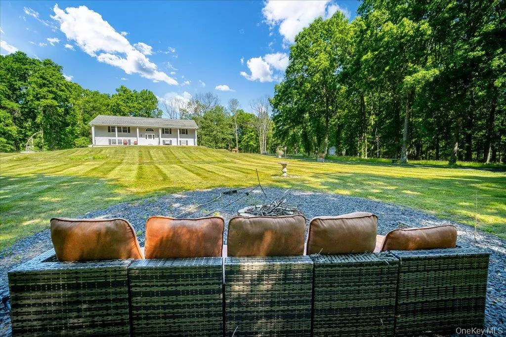 2398 State Route 207, Hamptonburgh, NY, 4 Bedrooms Bedrooms, 8 Rooms Rooms,3 BathroomsBathrooms,Residential,For Rent,State Route 207,0,KEY992857 2398 State Route 207, Hamptonburgh, NY, 4 Bedrooms Bedrooms, 8 Rooms Rooms,3 BathroomsBathrooms,Residential,For Rent,State Route 207,0,KEY992857