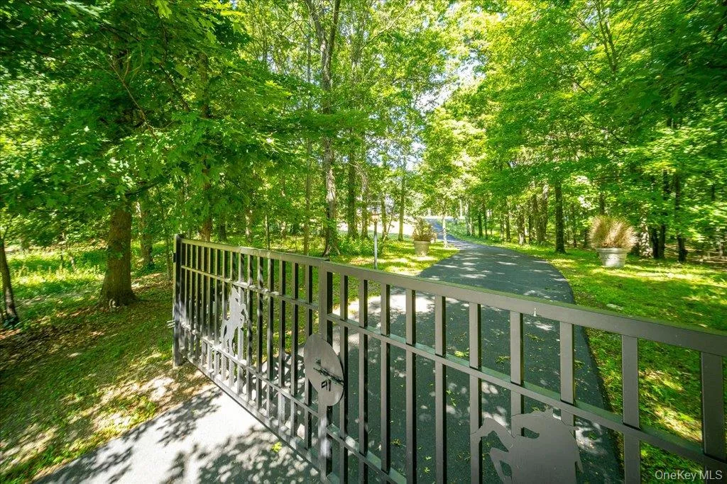 2398 State Route 207, Hamptonburgh, NY, 4 Bedrooms Bedrooms, 8 Rooms Rooms,3 BathroomsBathrooms,Residential,For Rent,State Route 207,0,KEY992857 2398 State Route 207, Hamptonburgh, NY, 4 Bedrooms Bedrooms, 8 Rooms Rooms,3 BathroomsBathrooms,Residential,For Rent,State Route 207,0,KEY992857
