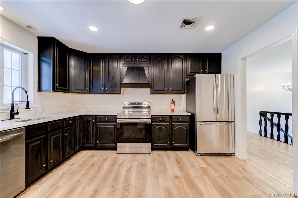 2398 State Route 207, Hamptonburgh, NY, 4 Bedrooms Bedrooms, 8 Rooms Rooms,3 BathroomsBathrooms,Residential,For Rent,State Route 207,0,KEY992857 2398 State Route 207, Hamptonburgh, NY, 4 Bedrooms Bedrooms, 8 Rooms Rooms,3 BathroomsBathrooms,Residential,For Rent,State Route 207,0,KEY992857