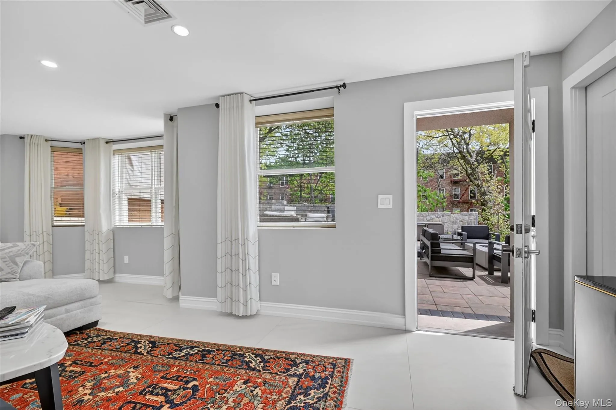 65 Wildway, Yonkers, NY, 5 Bedrooms Bedrooms, 14 Rooms Rooms,4 BathroomsBathrooms,Residential,For Rent,Wildway,0,992869 65 Wildway, Yonkers, NY, 5 Bedrooms Bedrooms, 14 Rooms Rooms,4 BathroomsBathrooms,Residential,For Rent,Wildway,0,992869