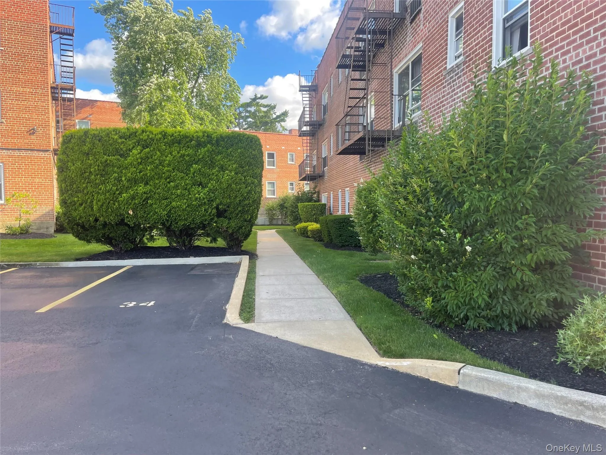 111 Centre Avenue, Hempstead, NY, 2 Bedrooms Bedrooms, 6 Rooms Rooms,1 BathroomBathrooms,Residential Lease,For Rent,Centre,0,992886 111 Centre Avenue, Hempstead, NY, 2 Bedrooms Bedrooms, 6 Rooms Rooms,1 BathroomBathrooms,Residential Lease,For Rent,Centre,0,992886