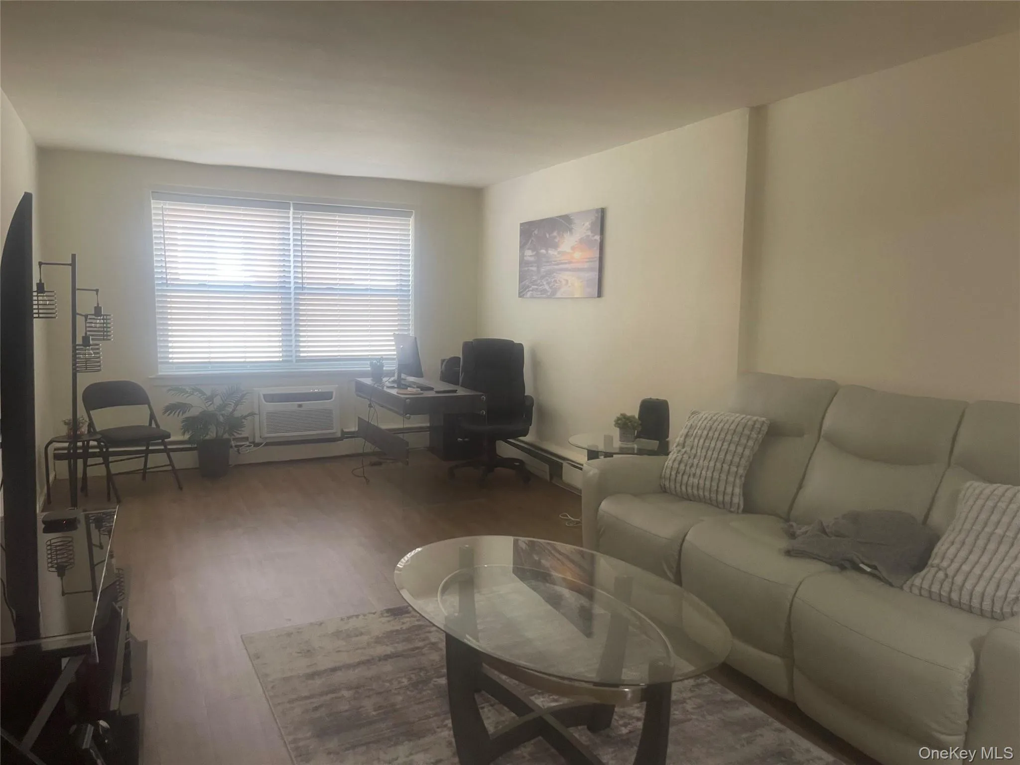 111 Centre Avenue, Hempstead, NY, 2 Bedrooms Bedrooms, 6 Rooms Rooms,1 BathroomBathrooms,Residential Lease,For Rent,Centre,0,992886 111 Centre Avenue, Hempstead, NY, 2 Bedrooms Bedrooms, 6 Rooms Rooms,1 BathroomBathrooms,Residential Lease,For Rent,Centre,0,992886