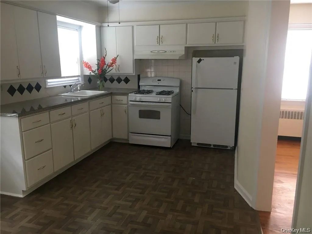 150 Lincoln Avenue, Harrison, NY, 1 Bedroom Bedrooms, 4 Rooms Rooms,1 BathroomBathrooms,Residential Lease,For Rent,Lincoln,0,992897 150 Lincoln Avenue, Harrison, NY, 1 Bedroom Bedrooms, 4 Rooms Rooms,1 BathroomBathrooms,Residential Lease,For Rent,Lincoln,0,992897