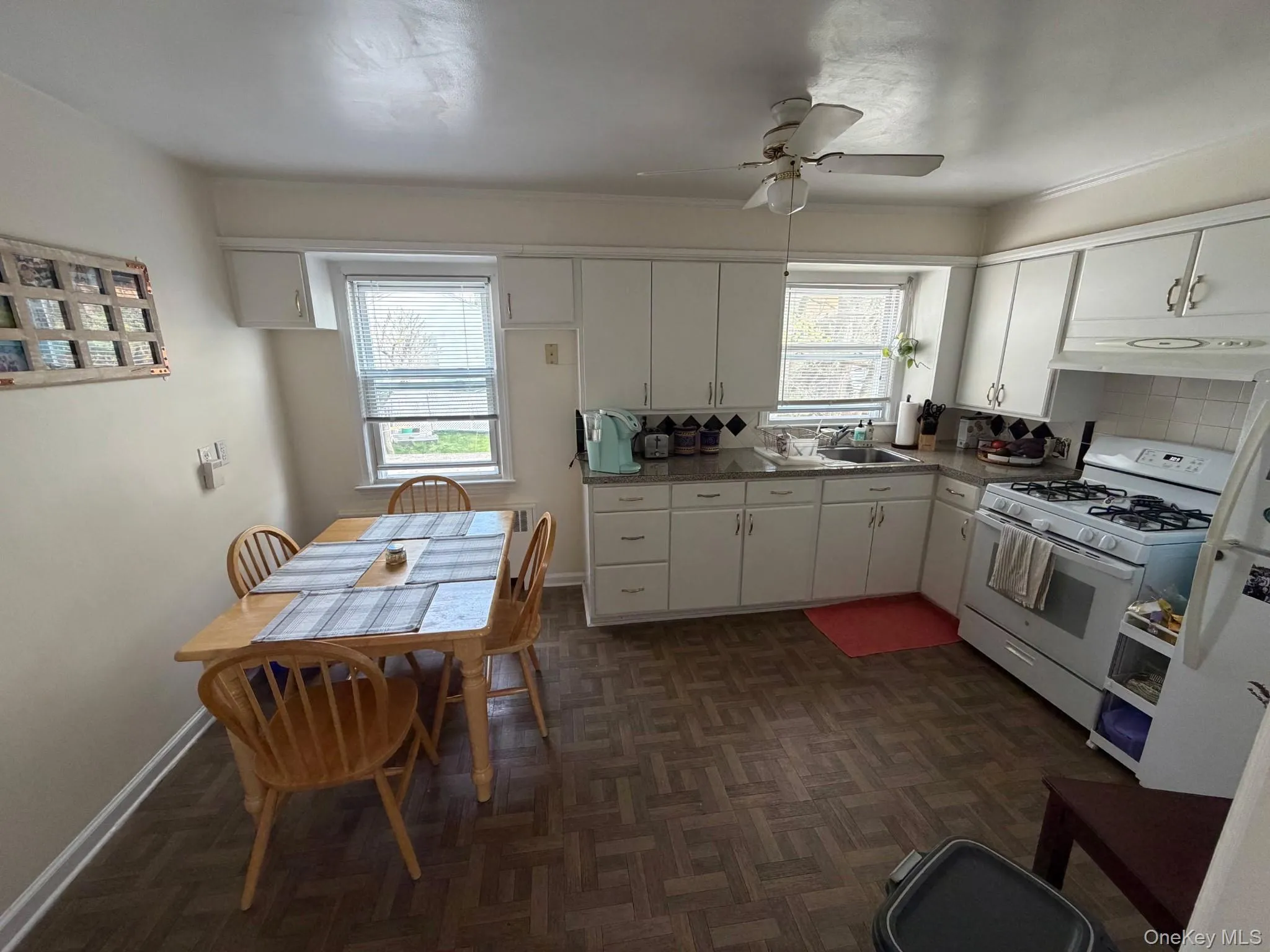 Eat In Kitchen Eat In Kitchen