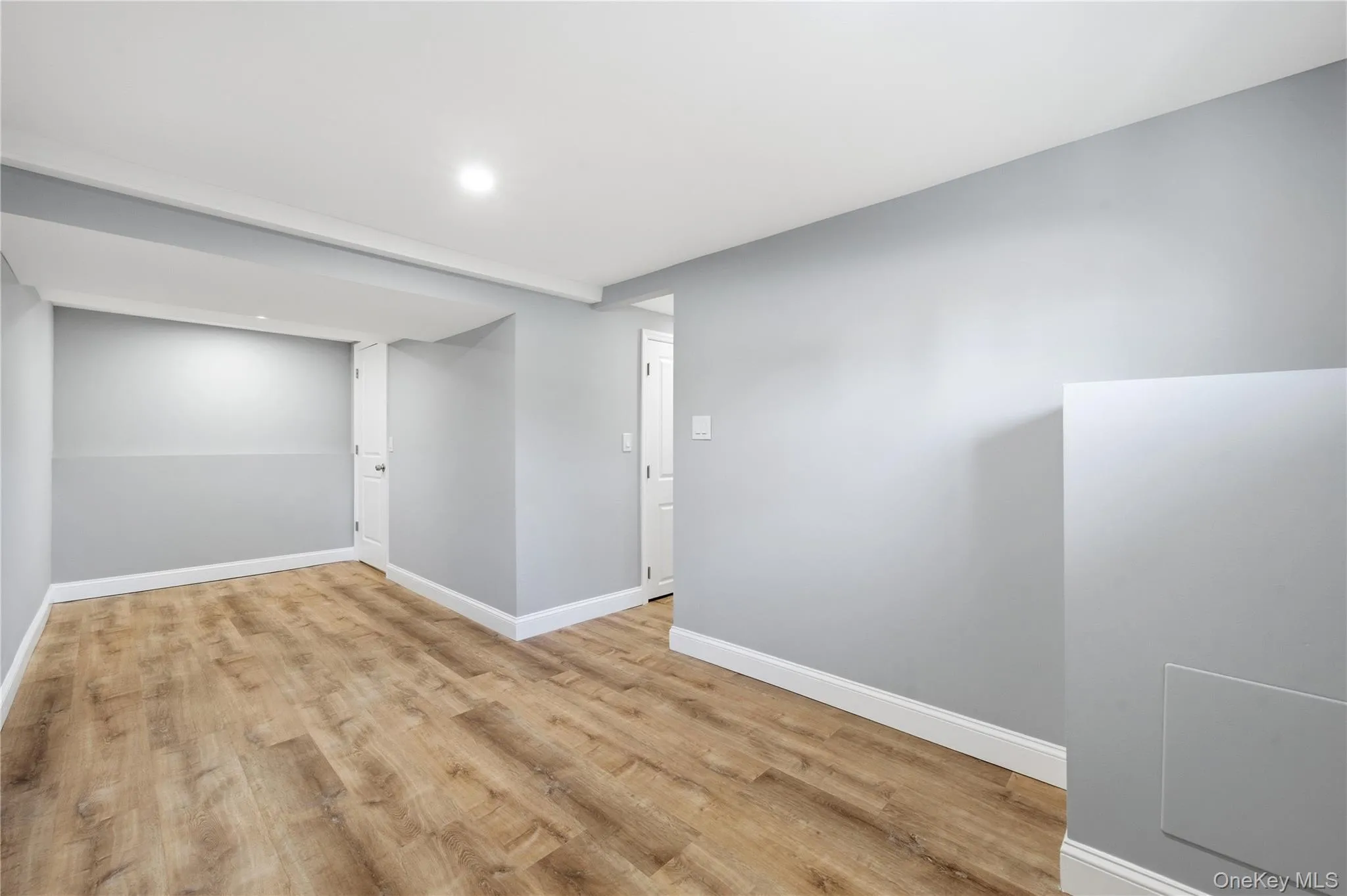 49 Sandy Hollow Drive, Smithtown, NY, 3 Bedrooms Bedrooms, 6 Rooms Rooms,2 BathroomsBathrooms,Residential,For Rent,Sandy Hollow,0,992899 49 Sandy Hollow Drive, Smithtown, NY, 3 Bedrooms Bedrooms, 6 Rooms Rooms,2 BathroomsBathrooms,Residential,For Rent,Sandy Hollow,0,992899